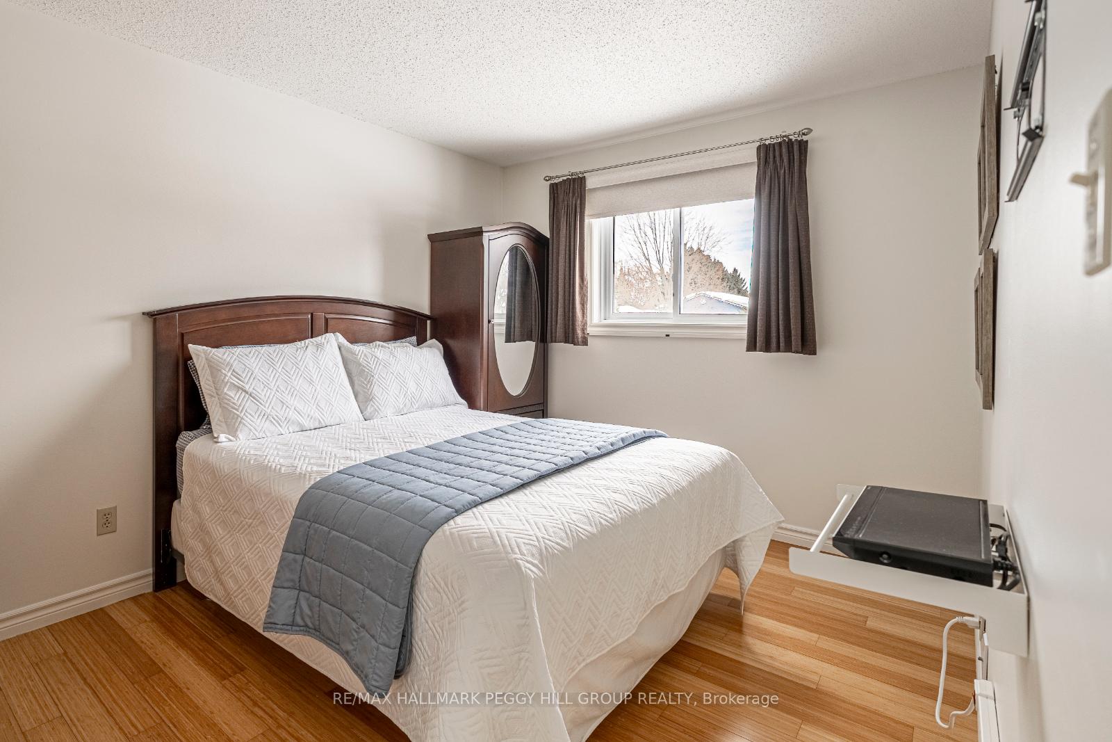 Photo 10 of 228 Thornton Avenue, Essa, Thornton — HOMEH