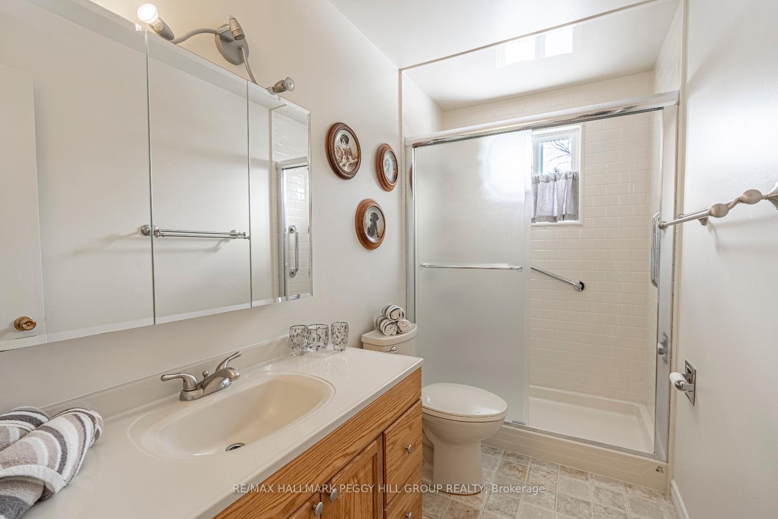 Photo 12 of 228 Thornton Avenue, Essa, Thornton — HOMEH