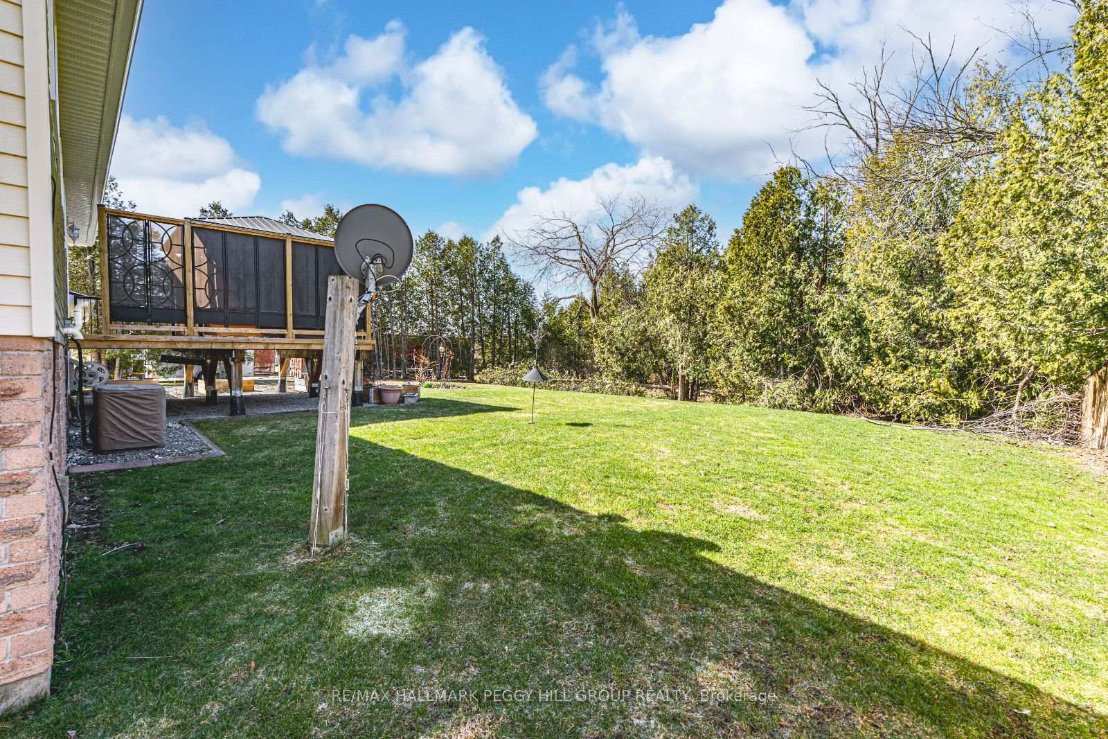 Photo 16 of 228 Thornton Avenue, Essa, Thornton — HOMEH