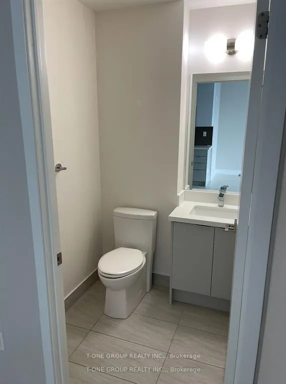 Photo 5 of Unit 1201, 2908 highway 7 Road, Vaughan, Concord — HOMEH