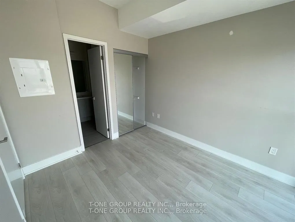 Photo 10 of Unit 1201, 2908 highway 7 Road, Vaughan, Concord — HOMEH