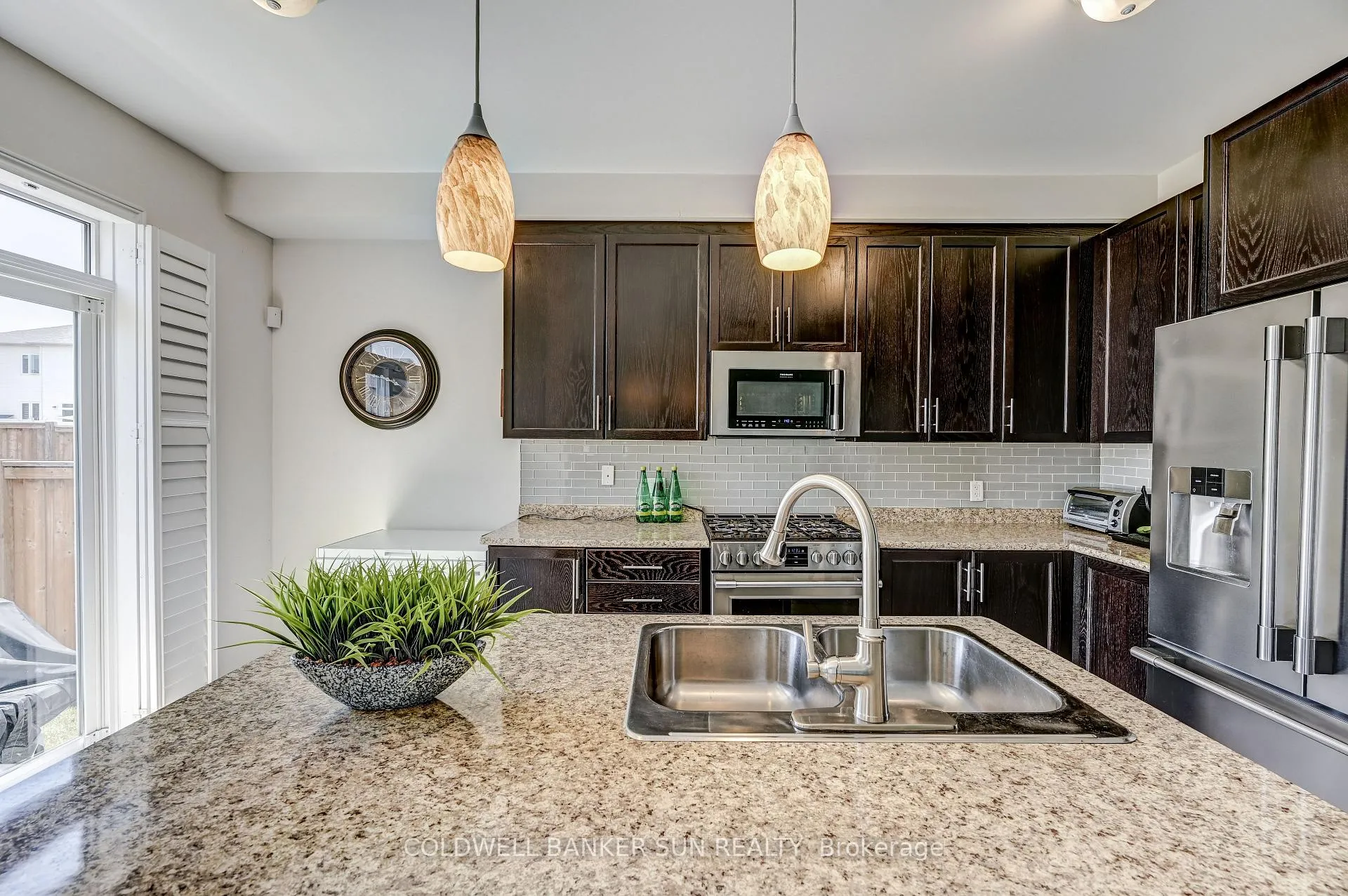 Photo 18 of Unit UPPER, 288 Johnson Drive, Shelburne — HOMEH