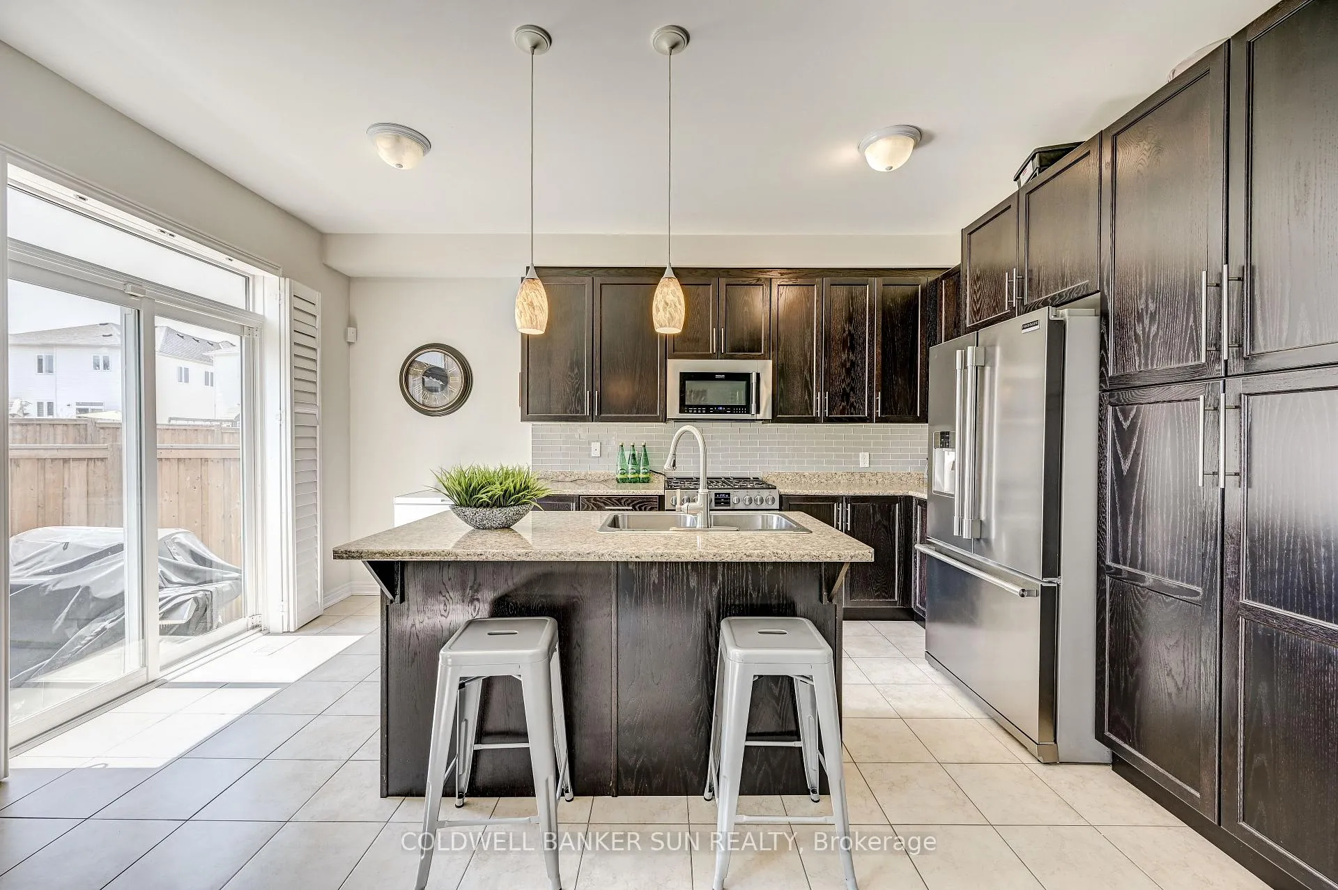 Photo 19 of Unit UPPER, 288 Johnson Drive, Shelburne — HOMEH