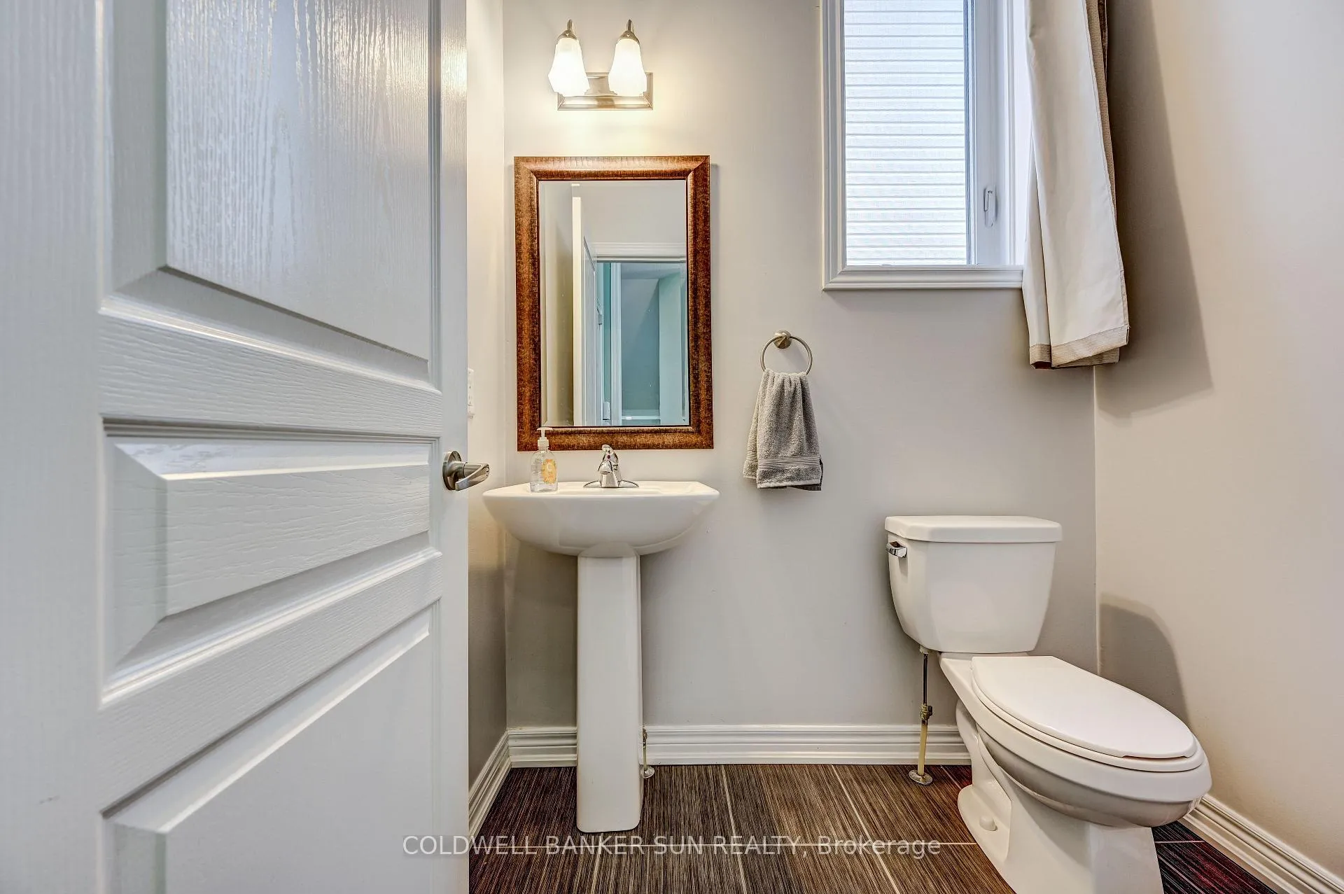 Photo 32 of Unit UPPER, 288 Johnson Drive, Shelburne — HOMEH