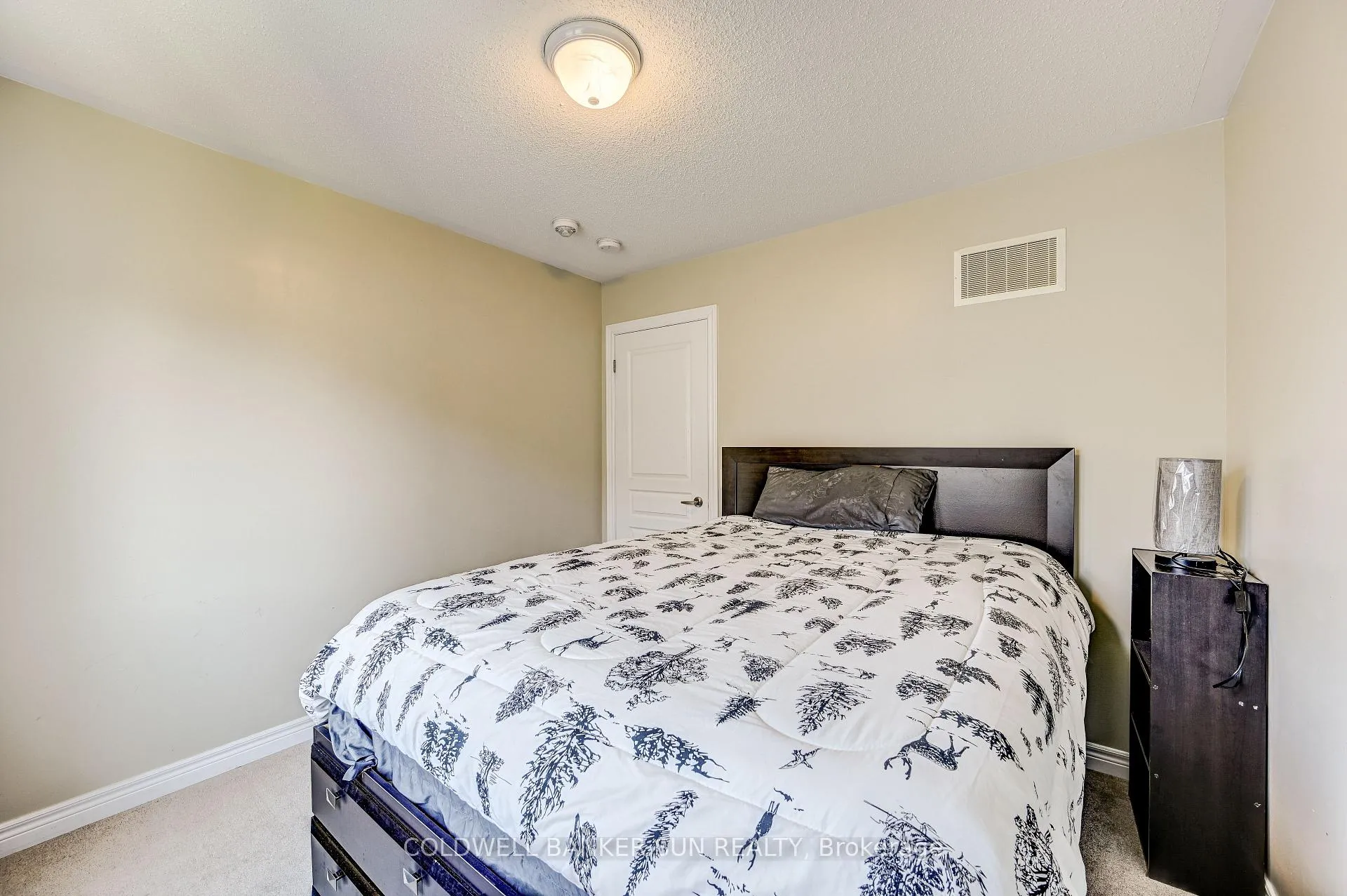 Photo 36 of Unit UPPER, 288 Johnson Drive, Shelburne — HOMEH
