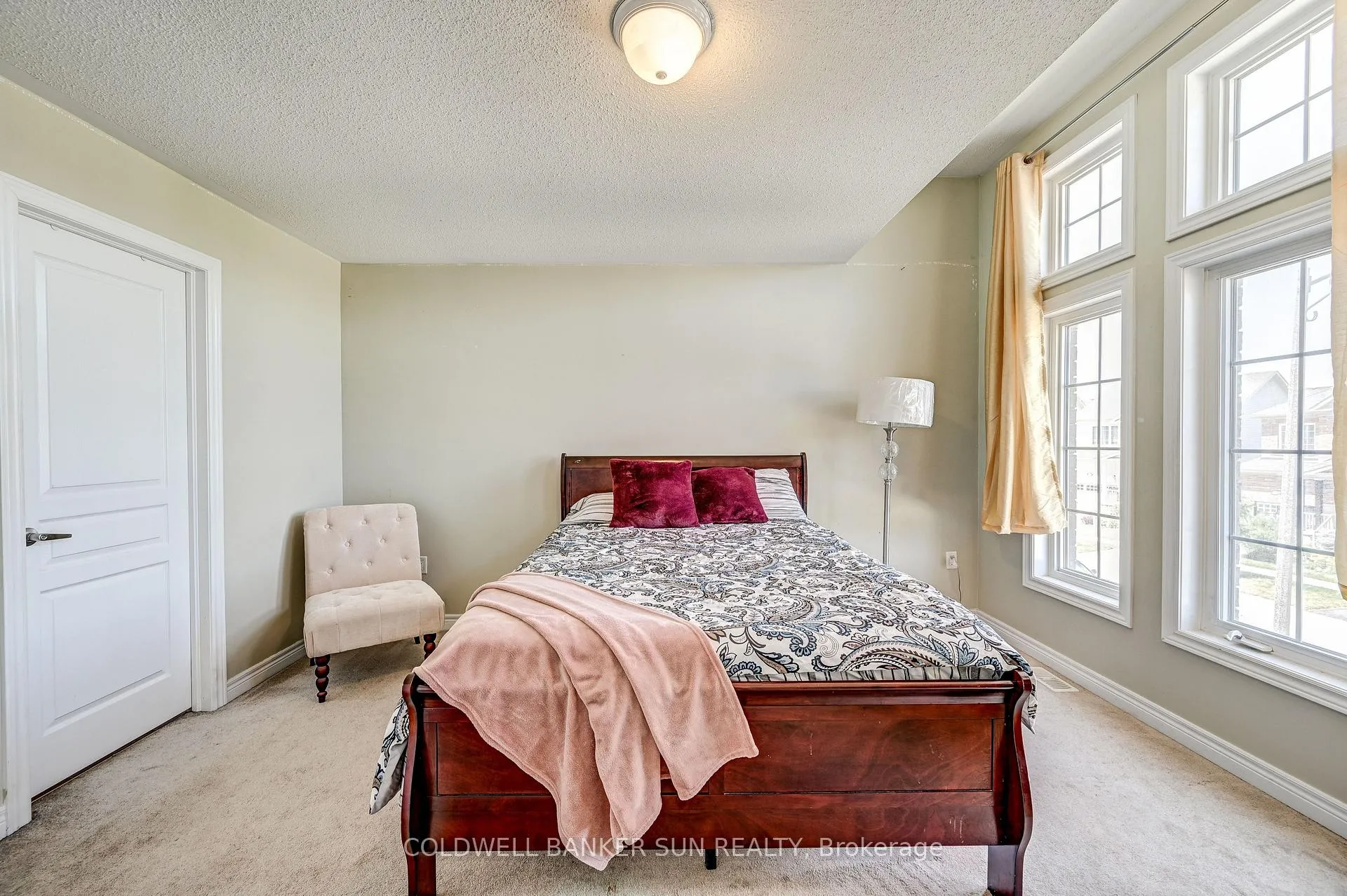 Photo 38 of Unit UPPER, 288 Johnson Drive, Shelburne — HOMEH