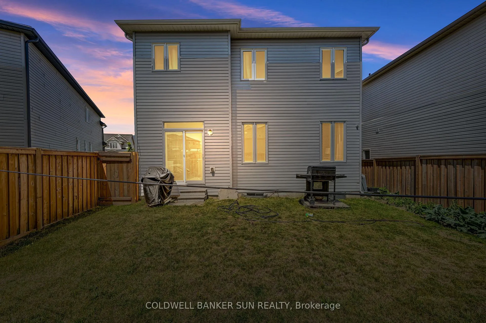 Photo 47 of Unit UPPER, 288 Johnson Drive, Shelburne — HOMEH