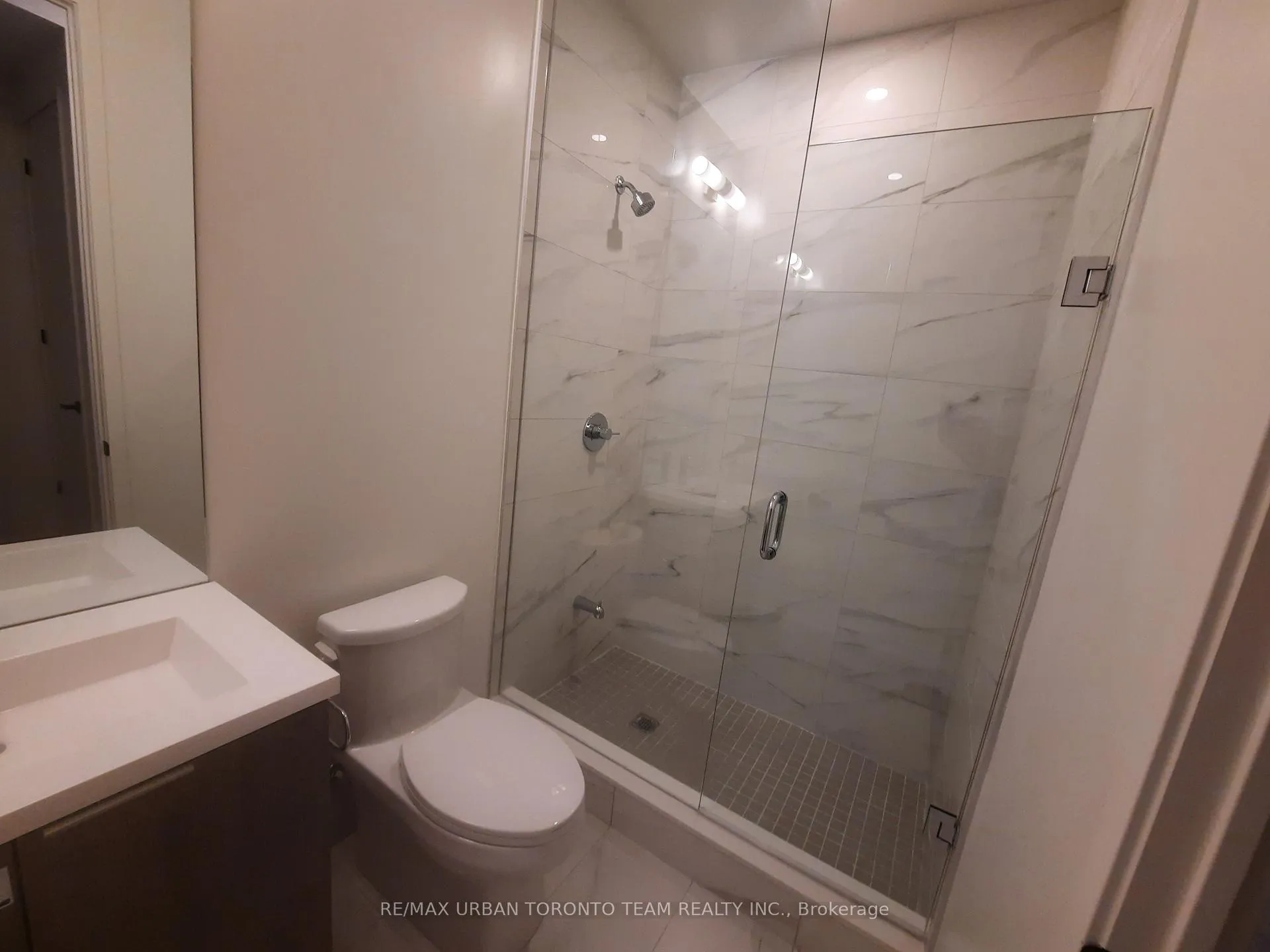 Photo 16 of Unit 3606, 8 Interchange Way, Vaughan, Vaughan Corporate Centre — HOMEH