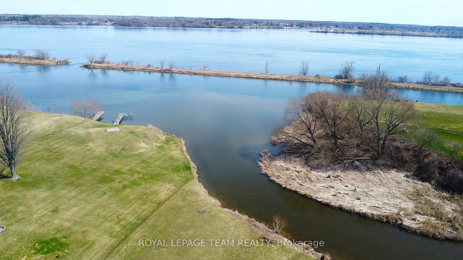 Photo 7 of 231 County Rd 2 E, Edwardsburgh/Cardinal, Edwardsburgh/Cardinal Twp — HOMEH