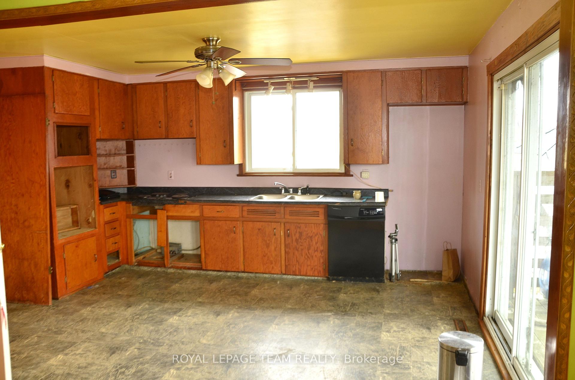 Photo 13 of 231 County Rd 2 E, Edwardsburgh/Cardinal, Edwardsburgh/Cardinal Twp — HOMEH