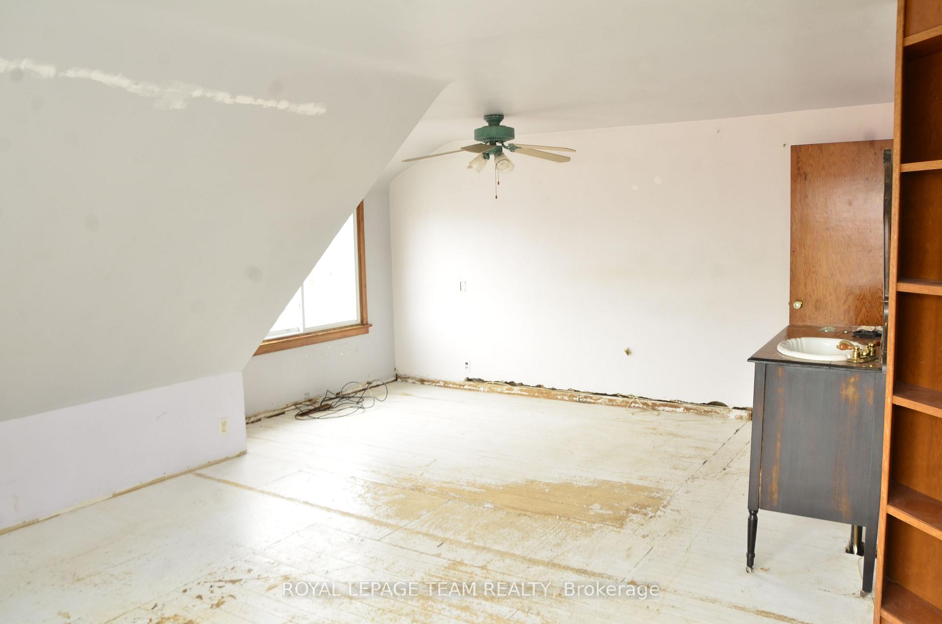 Photo 16 of 231 County Rd 2 E, Edwardsburgh/Cardinal, Edwardsburgh/Cardinal Twp — HOMEH