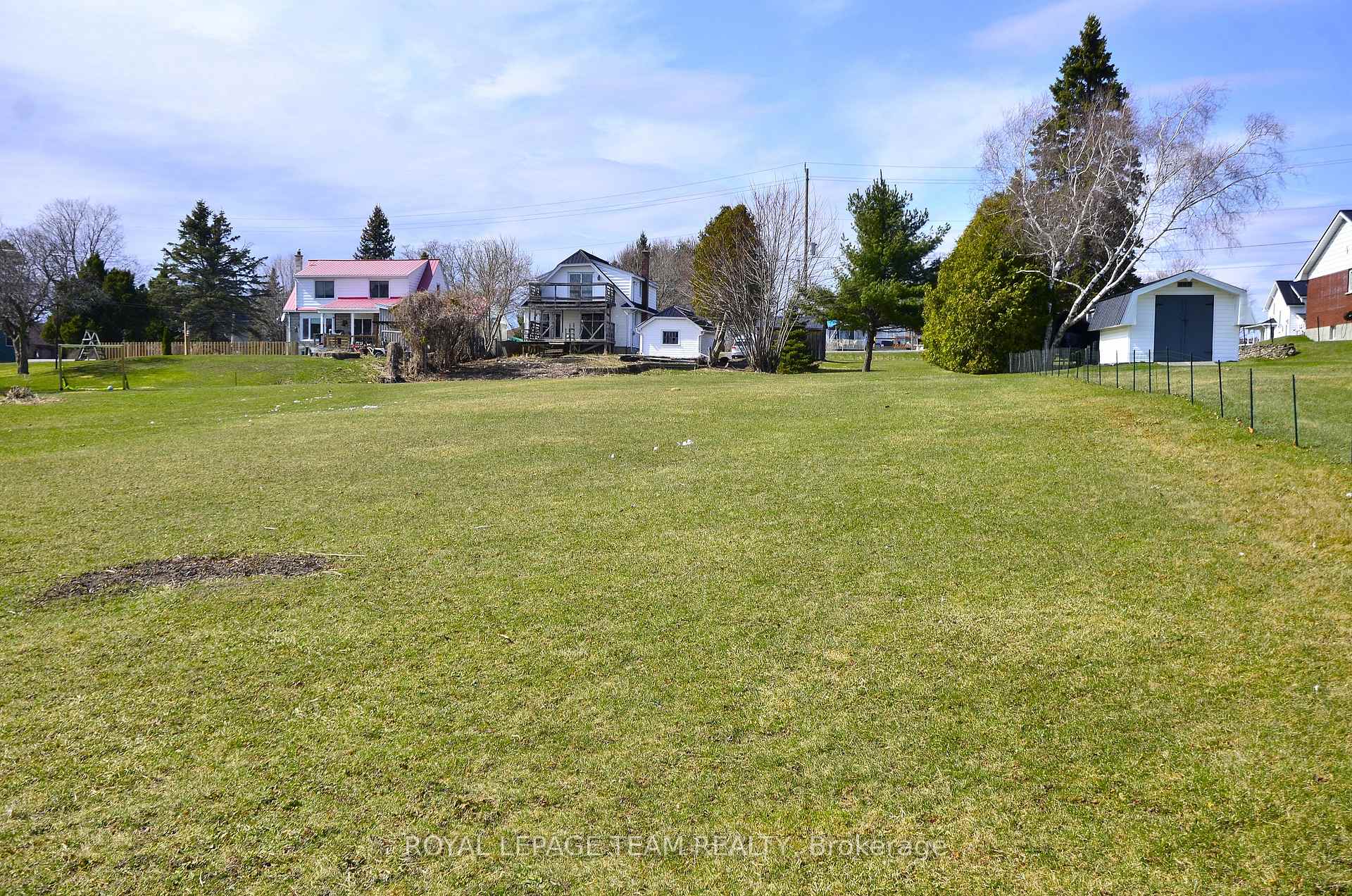 Photo 22 of 231 County Rd 2 E, Edwardsburgh/Cardinal, Edwardsburgh/Cardinal Twp — HOMEH