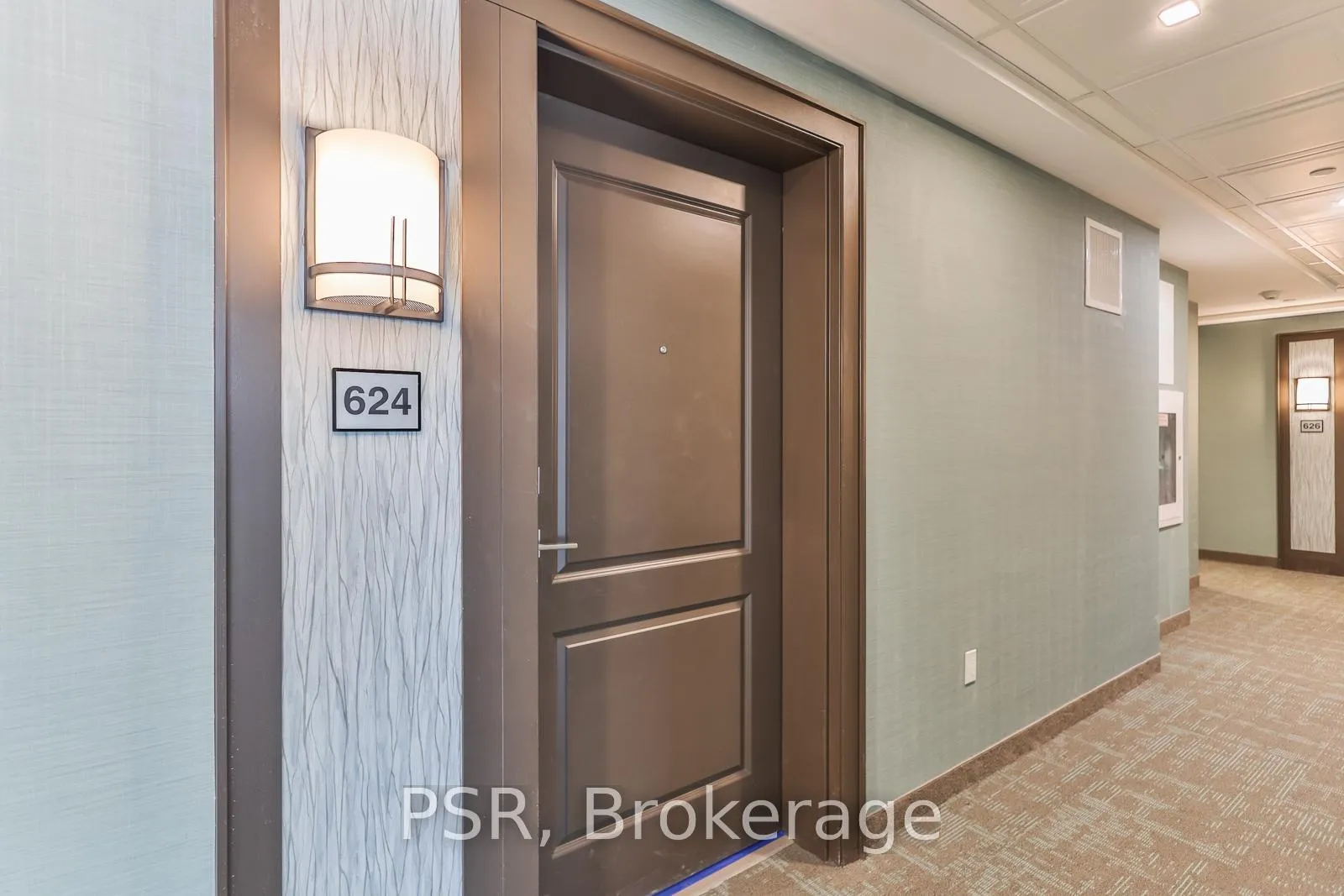 Photo 1 of Unit 624, 10 Mallard Trail, Hamilton, Waterdown — HOMEH