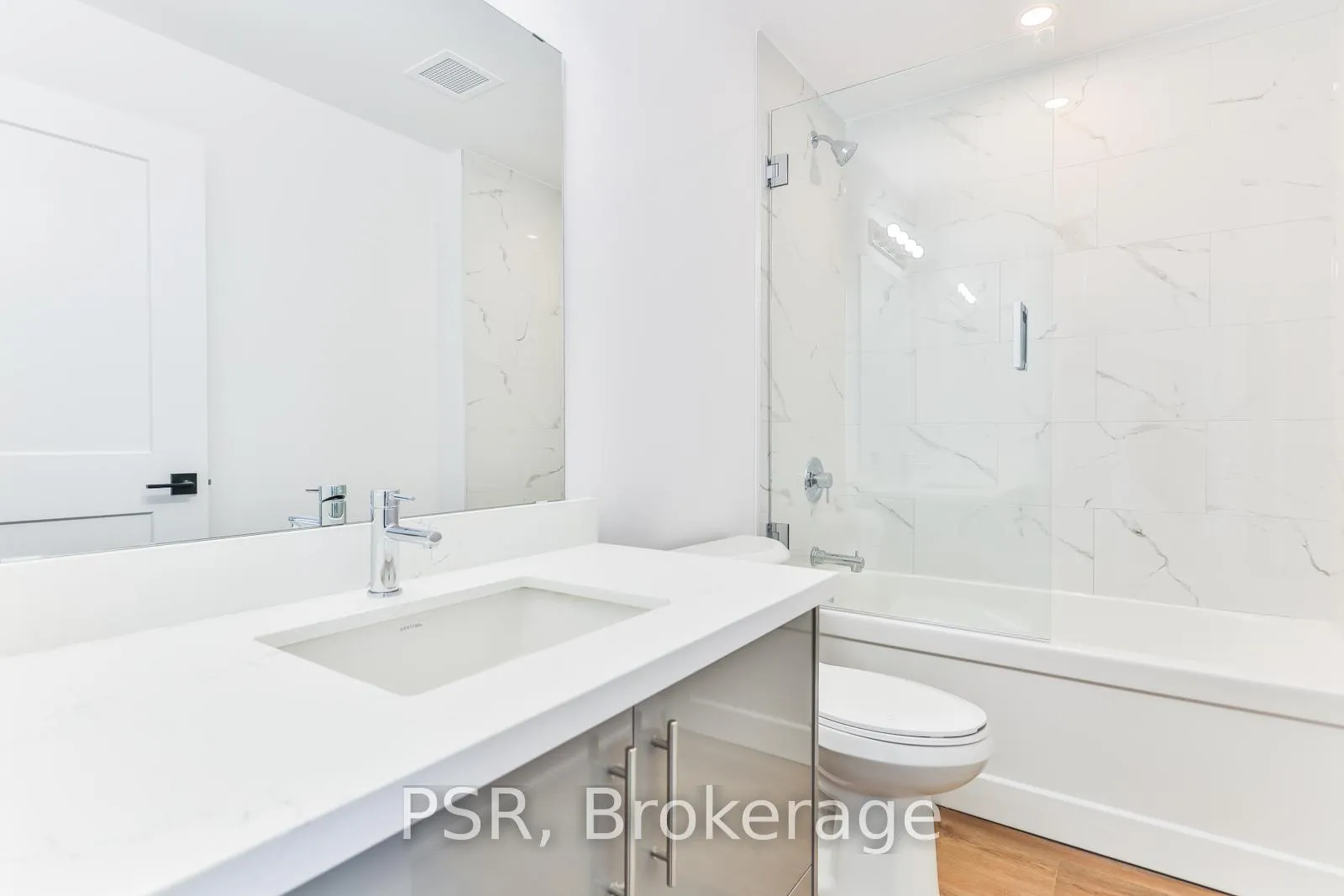 Photo 13 of Unit 624, 10 Mallard Trail, Hamilton, Waterdown — HOMEH