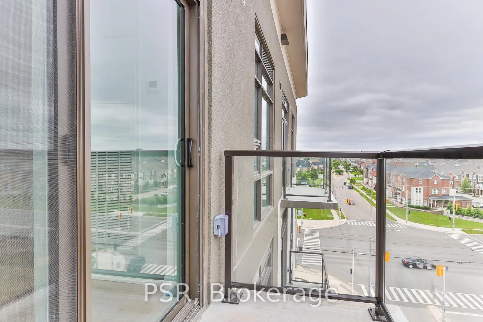 Photo 24 of Unit 624, 10 Mallard Trail, Hamilton, Waterdown — HOMEH