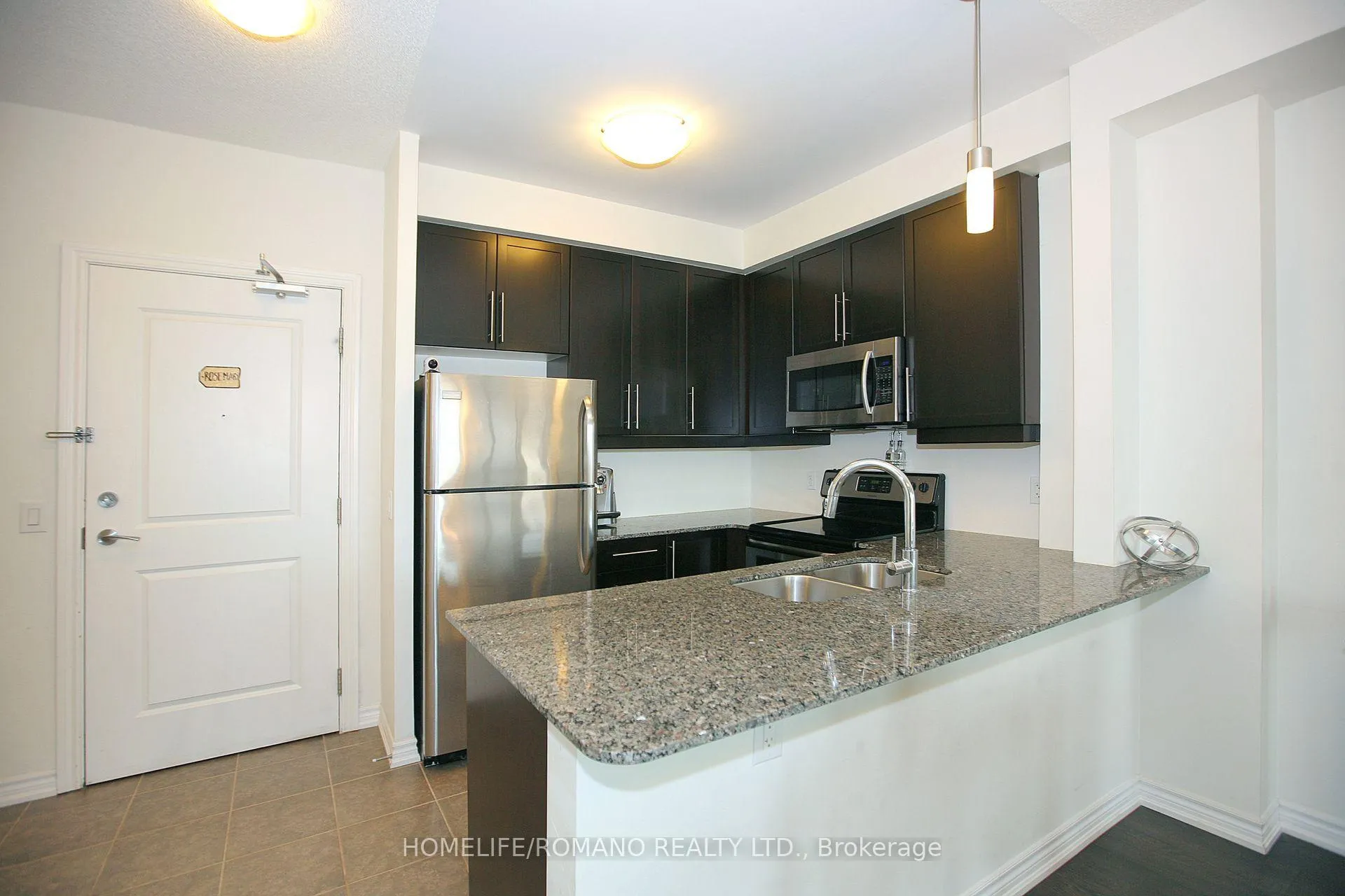Photo 4 of Unit 1104, 7730 Kipling Avenue, Vaughan, West Woodbridge — HOMEH