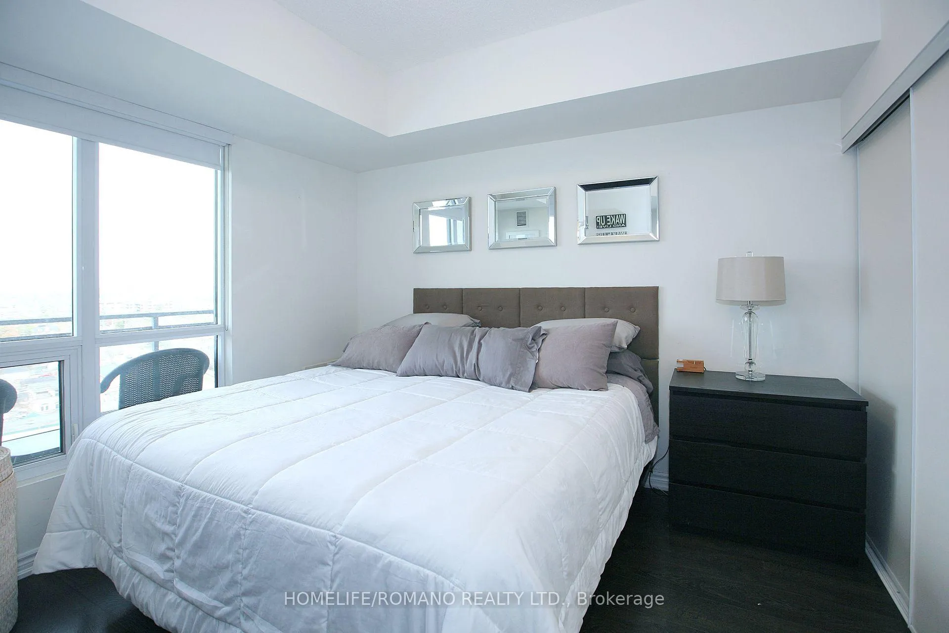 Photo 7 of Unit 1104, 7730 Kipling Avenue, Vaughan, West Woodbridge — HOMEH