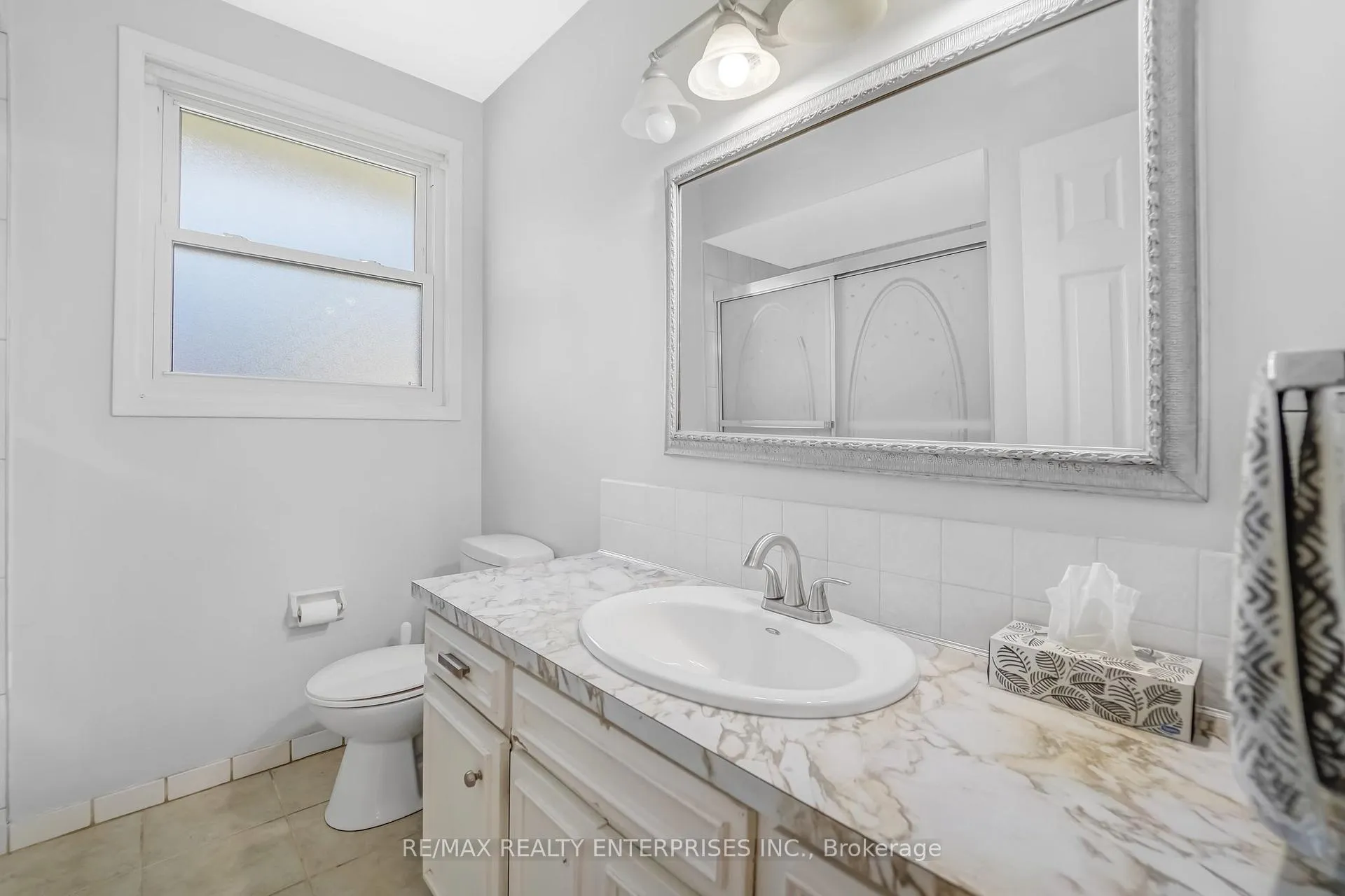 Photo 14 of 142 Elma Street, St. Catharines, Lakeport — HOMEH