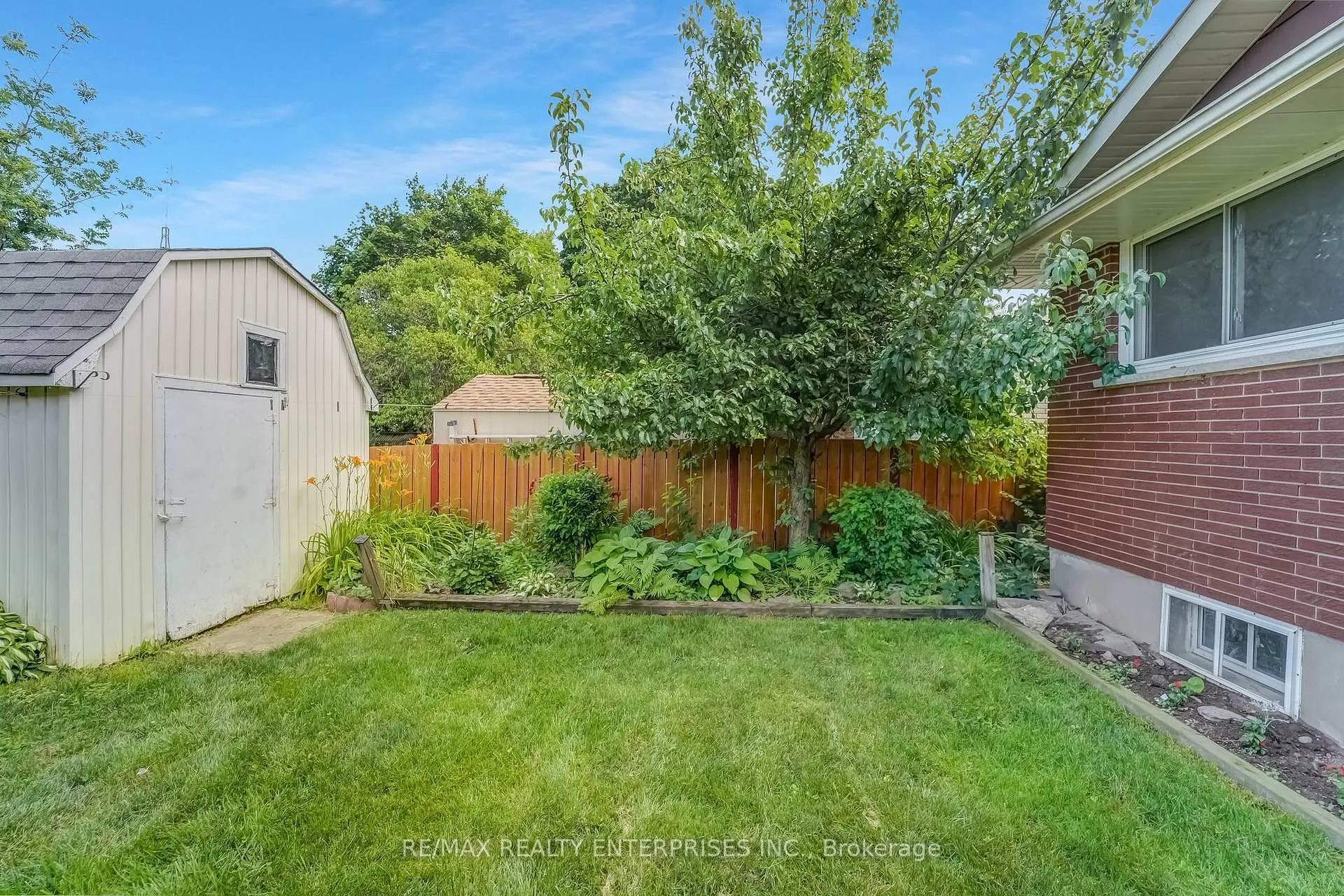 Photo 22 of 142 Elma Street, St. Catharines, Lakeport — HOMEH