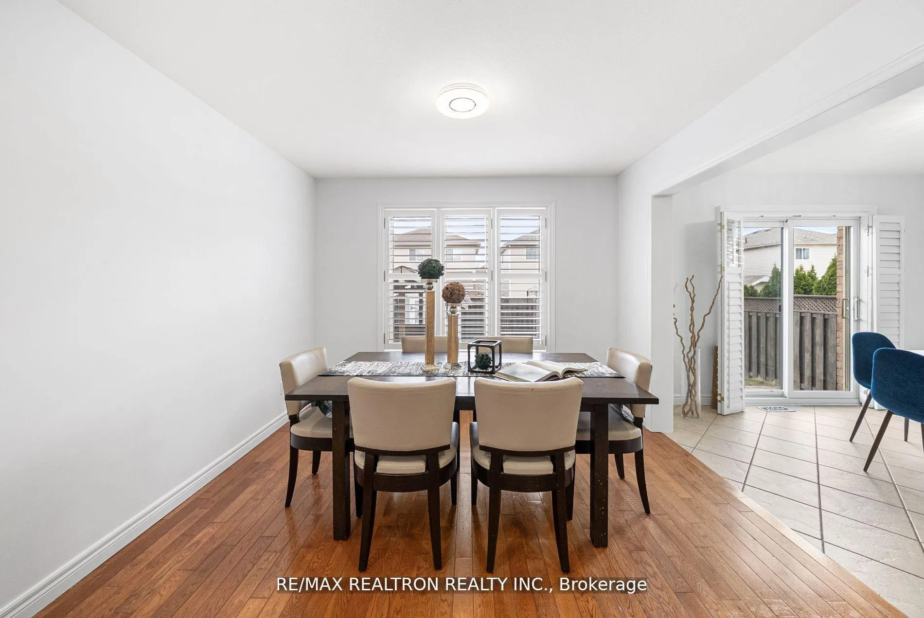 Photo 10 of 34 Shadyglen Drive, Hamilton, Stoney Creek — HOMEH