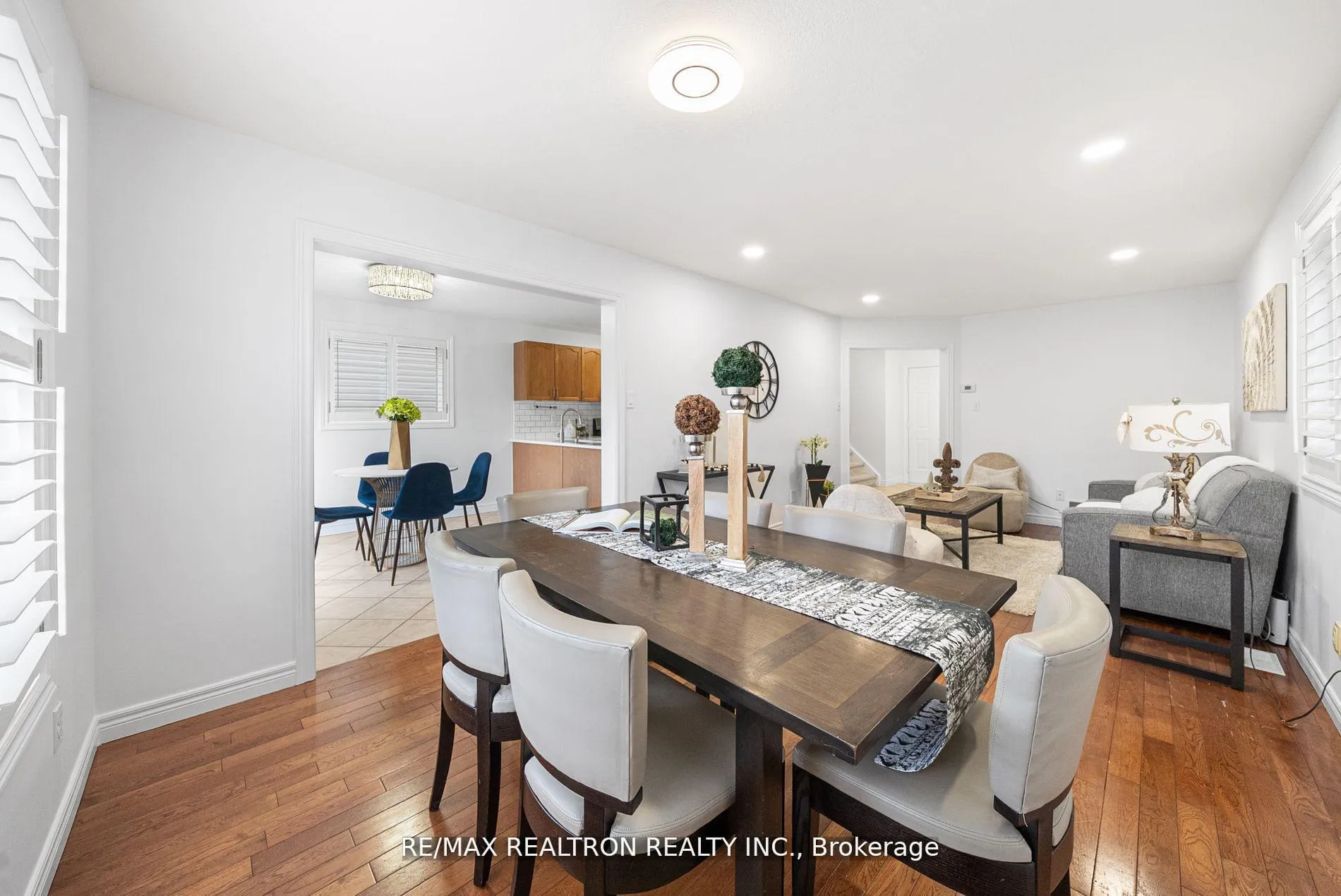 Photo 12 of 34 Shadyglen Drive, Hamilton, Stoney Creek — HOMEH