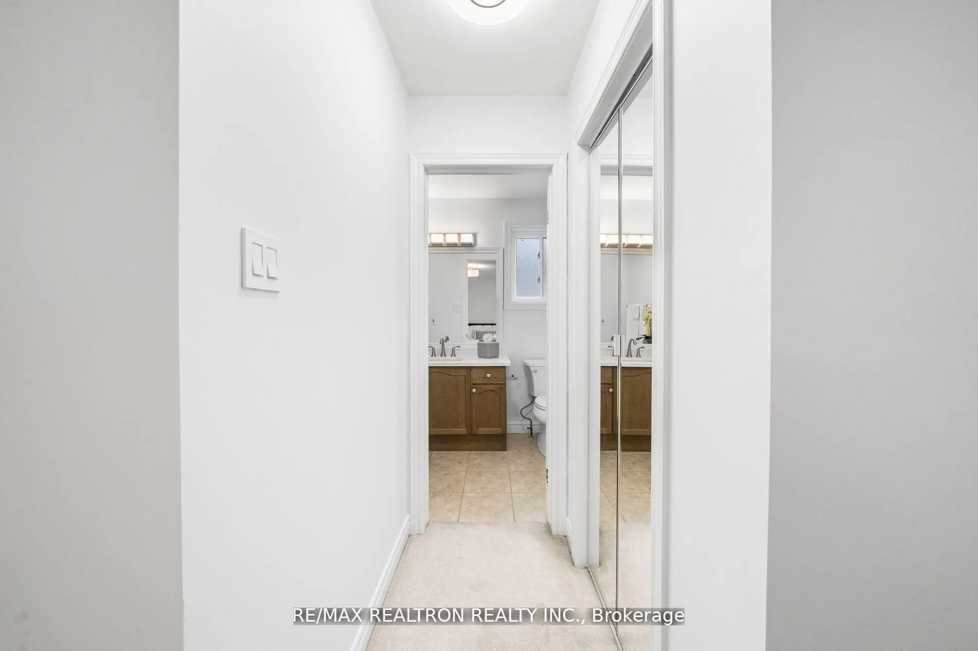 Photo 26 of 34 Shadyglen Drive, Hamilton, Stoney Creek — HOMEH