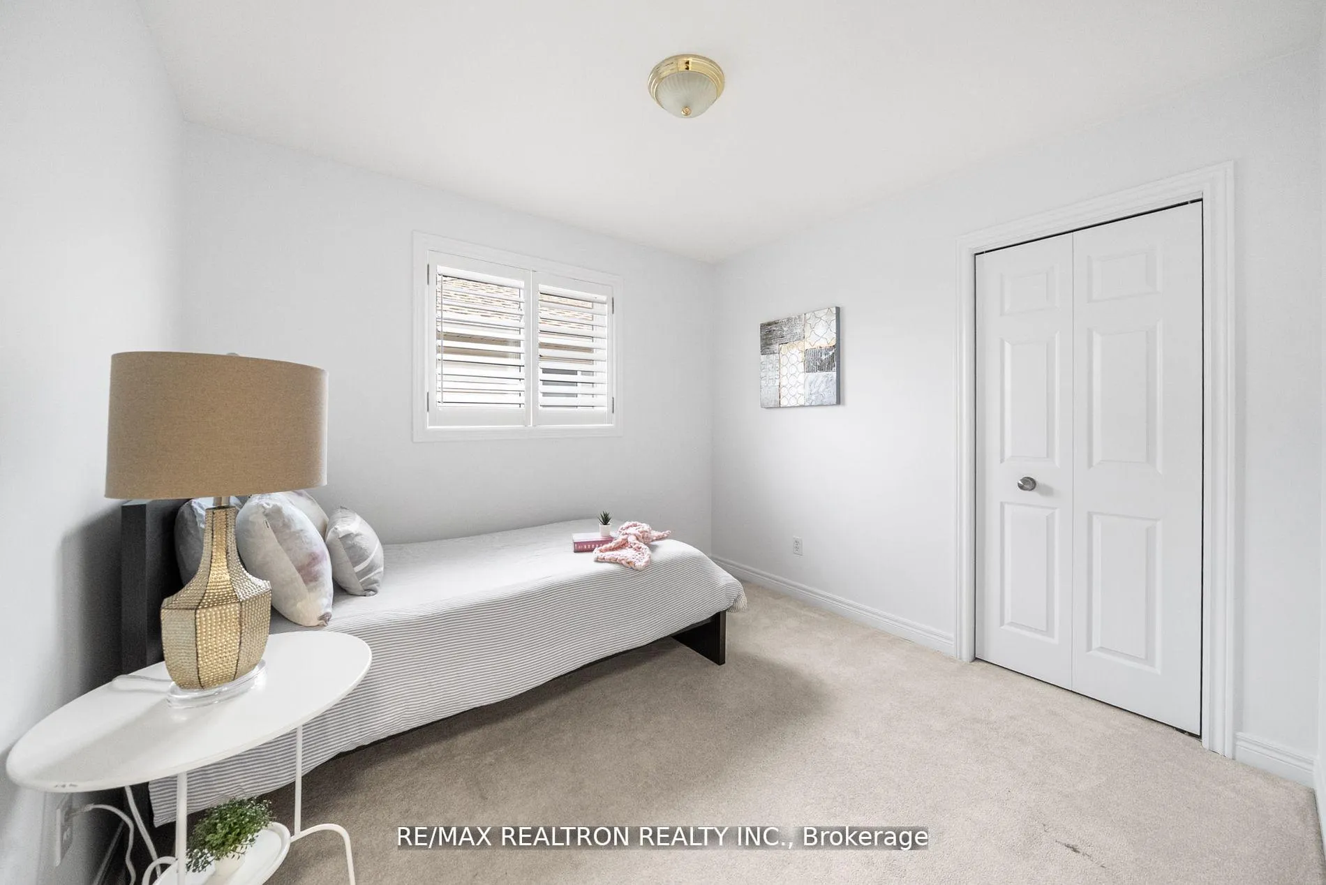 Photo 29 of 34 Shadyglen Drive, Hamilton, Stoney Creek — HOMEH