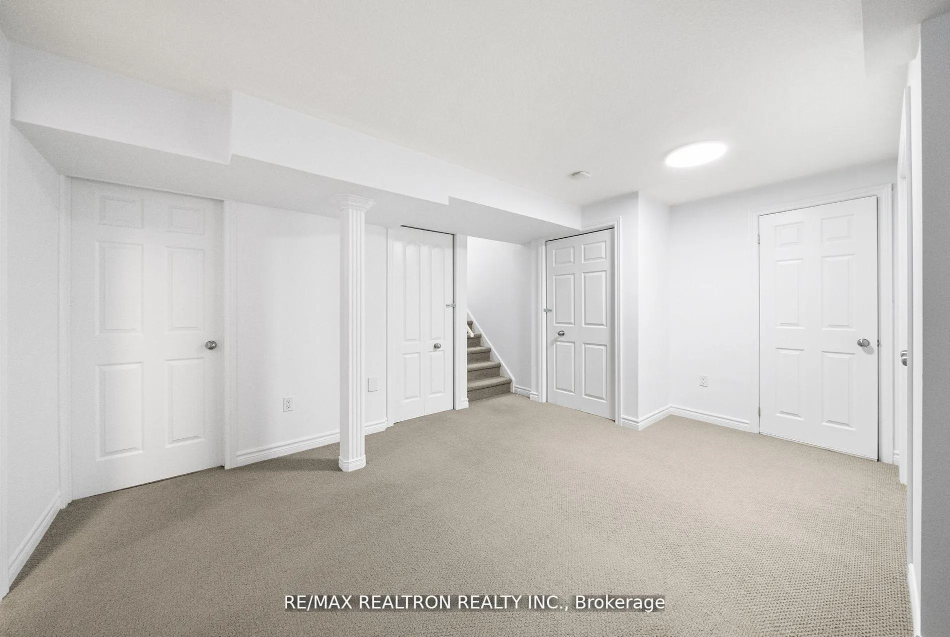 Photo 38 of 34 Shadyglen Drive, Hamilton, Stoney Creek — HOMEH