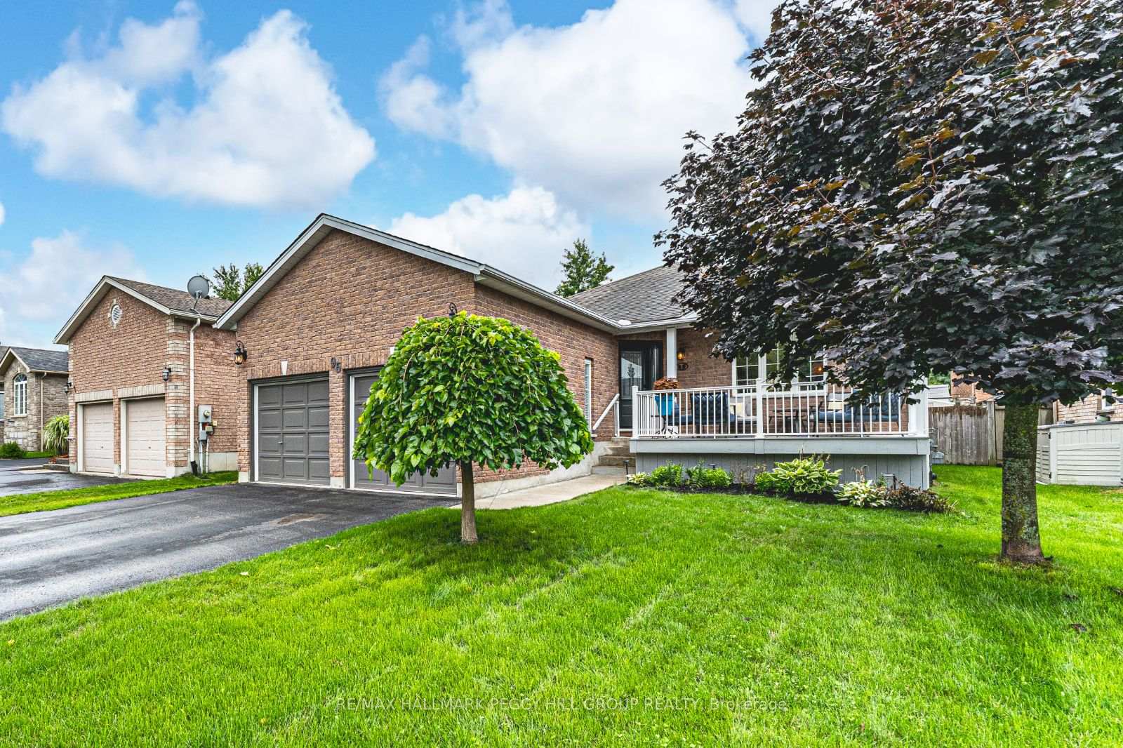 Photo 1 of 95 Crompton Drive, Barrie, Little Lake — HOMEH