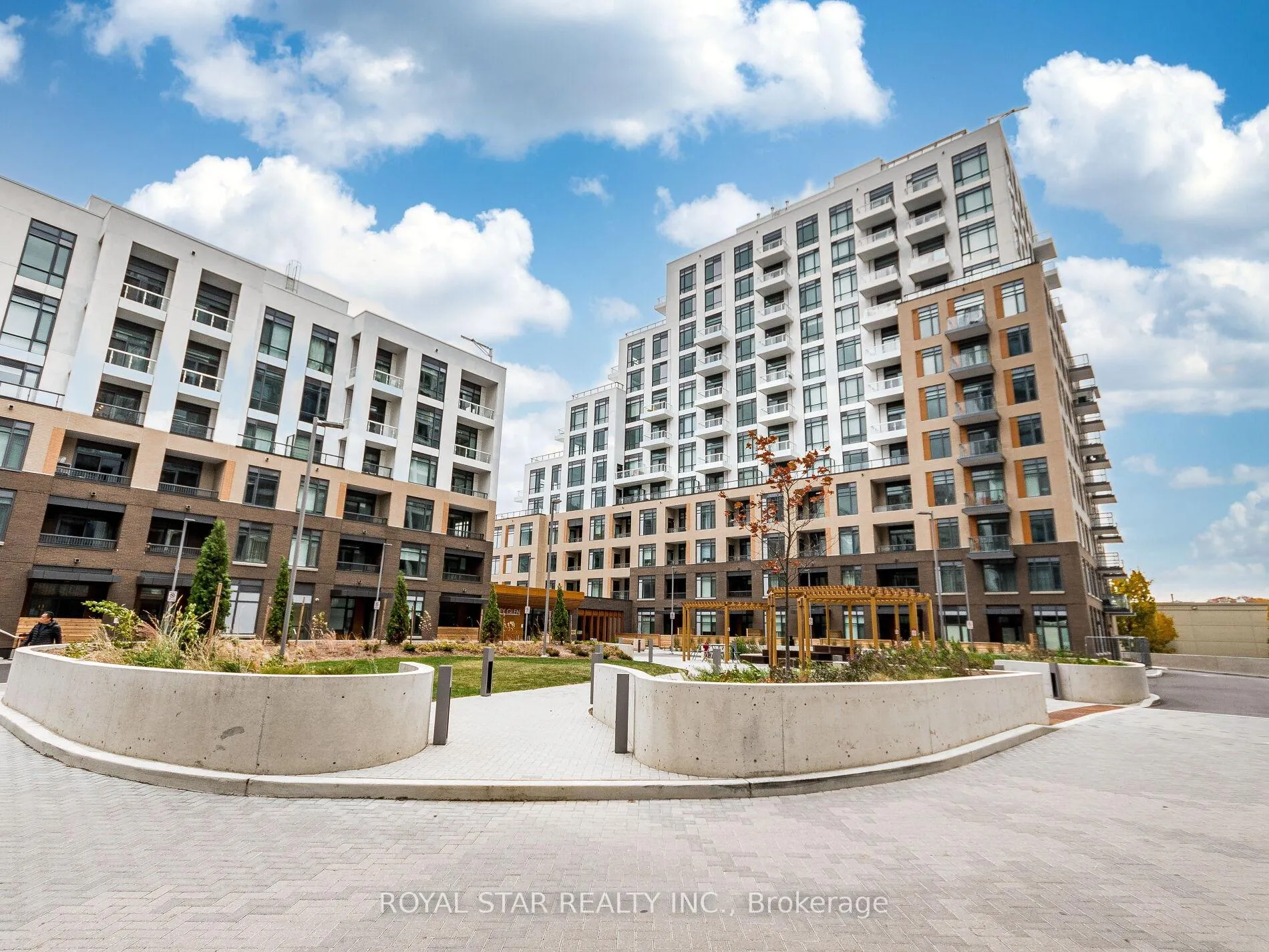 Photo 1 of Unit C901, 8 Beverley Glen Boulevard, Vaughan, Beverley Glen — HOMEH