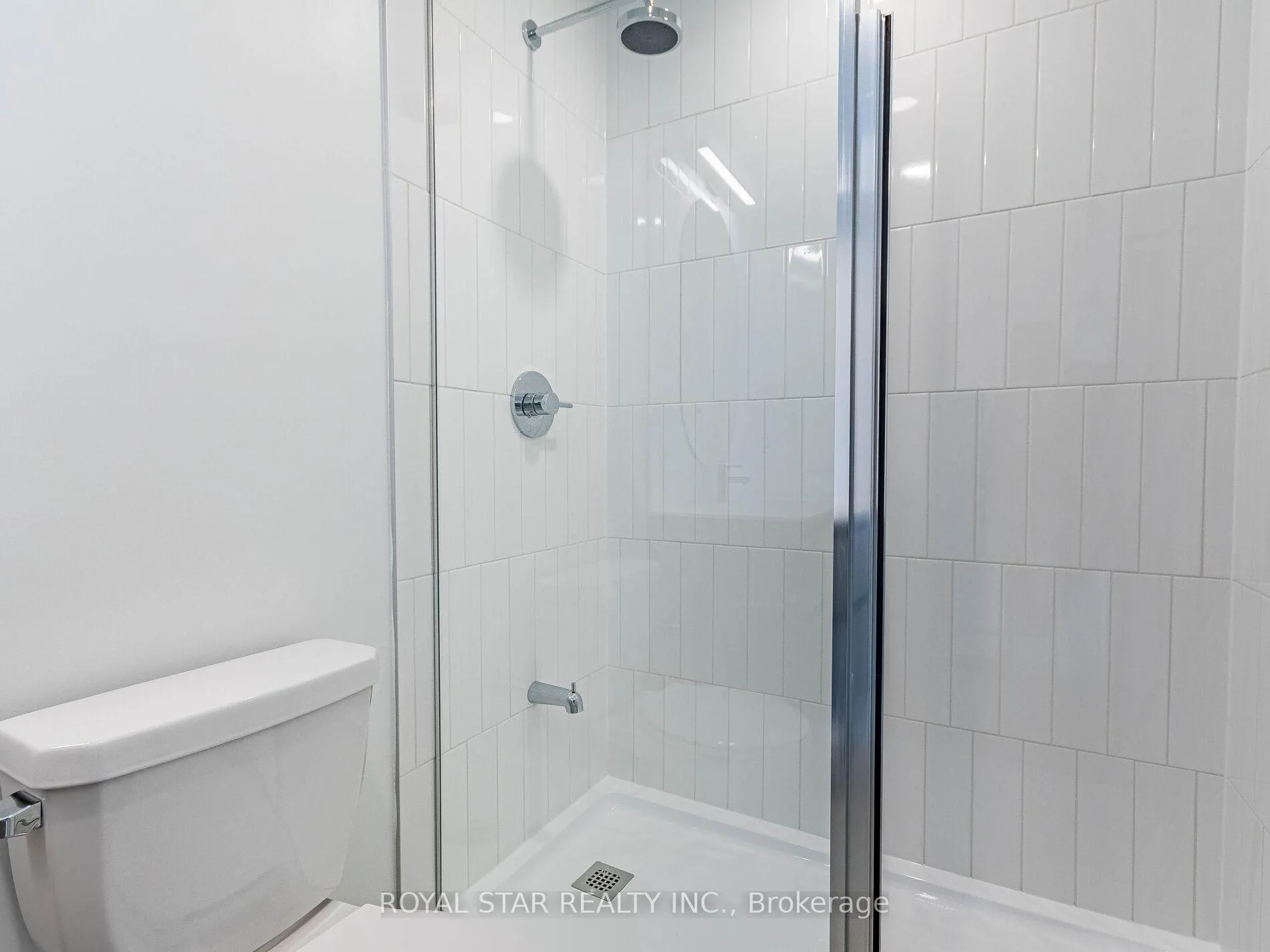 Photo 24 of Unit C901, 8 Beverley Glen Boulevard, Vaughan, Beverley Glen — HOMEH