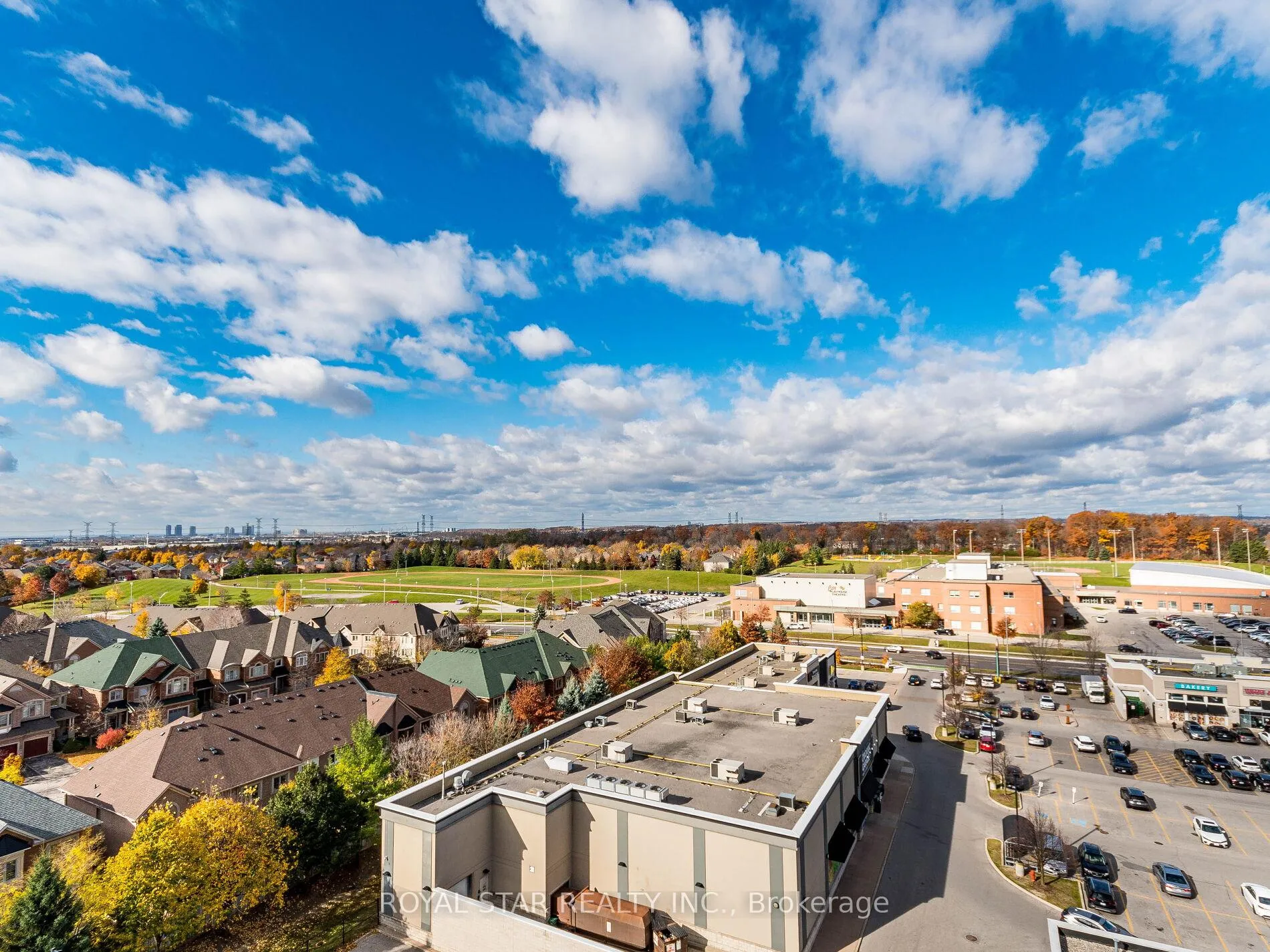 Photo 36 of Unit C901, 8 Beverley Glen Boulevard, Vaughan, Beverley Glen — HOMEH