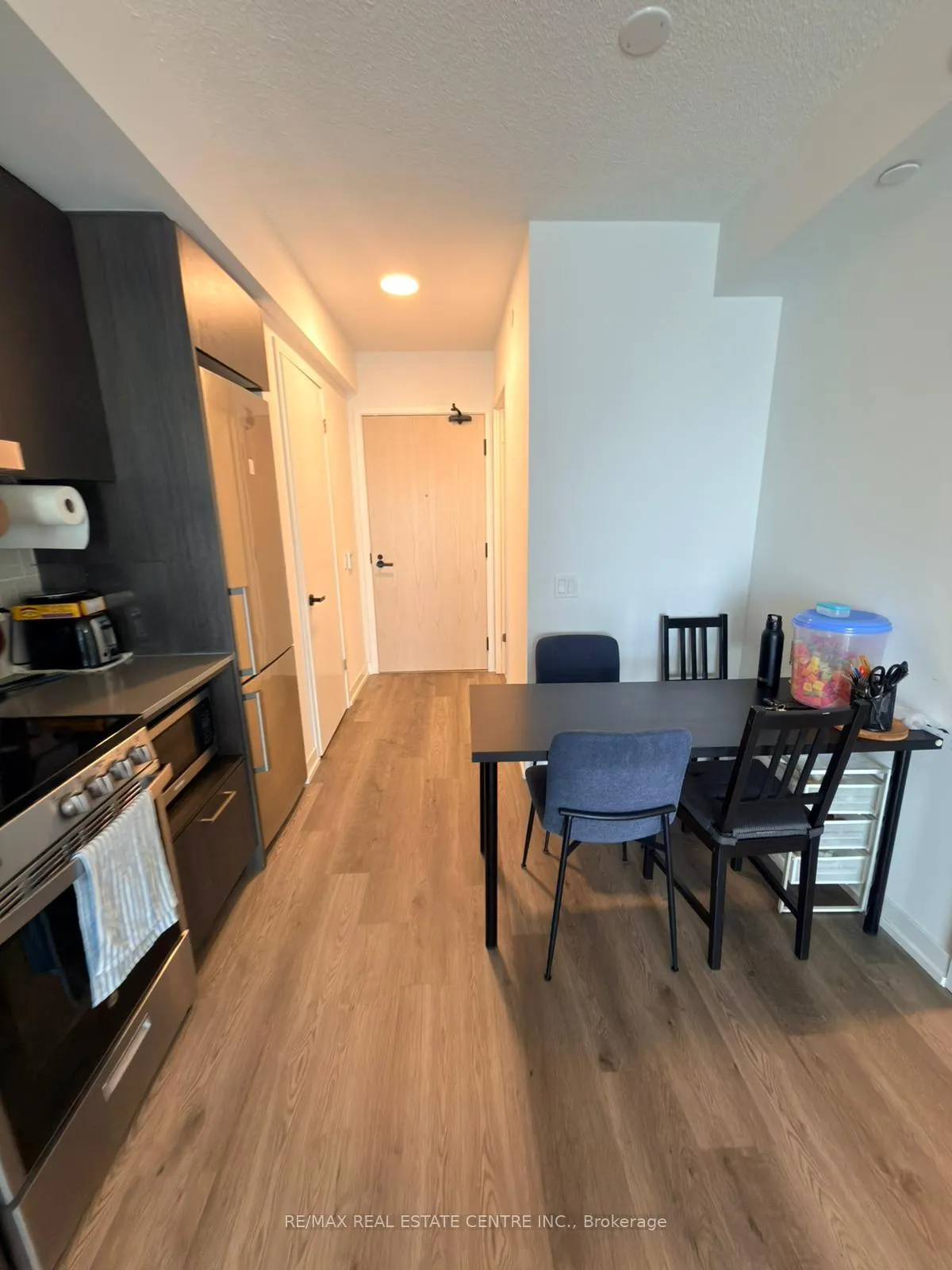 Photo 4 of Unit 707, 195 Commerce Street, Vaughan, Vaughan Corporate Centre — HOMEH