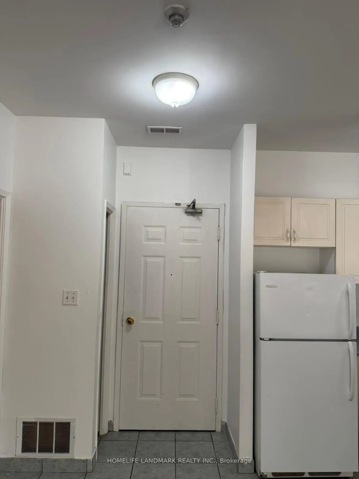 Photo 19 of Unit 103, 400 York Boulevard, Hamilton, Strathcona — HOMEH