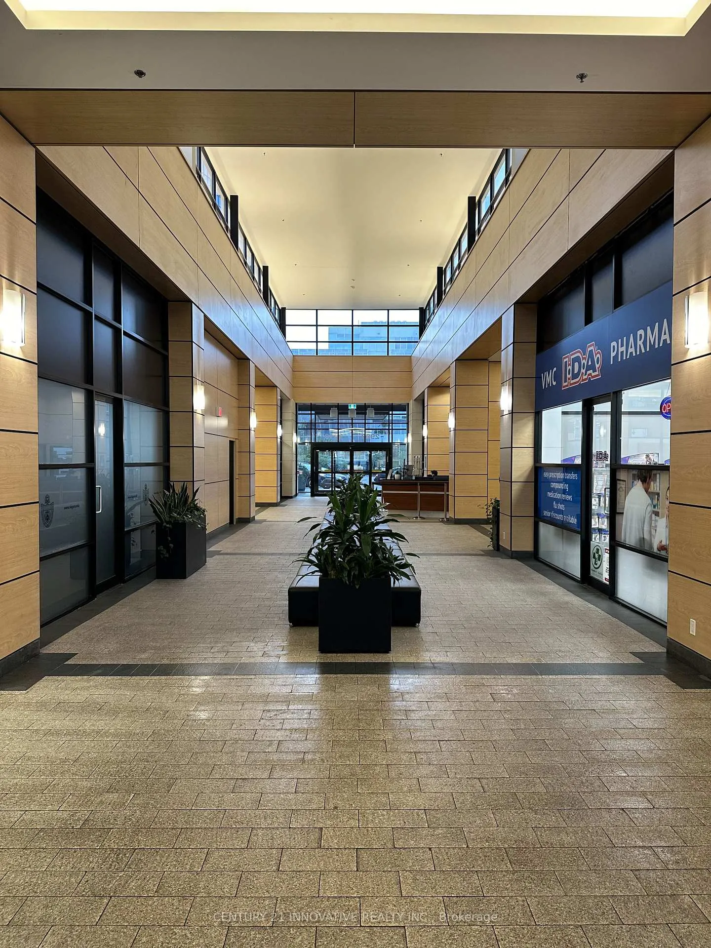 Photo 3 of Unit 419, 2910 Highway 7 Road, Vaughan, Concord — HOMEH