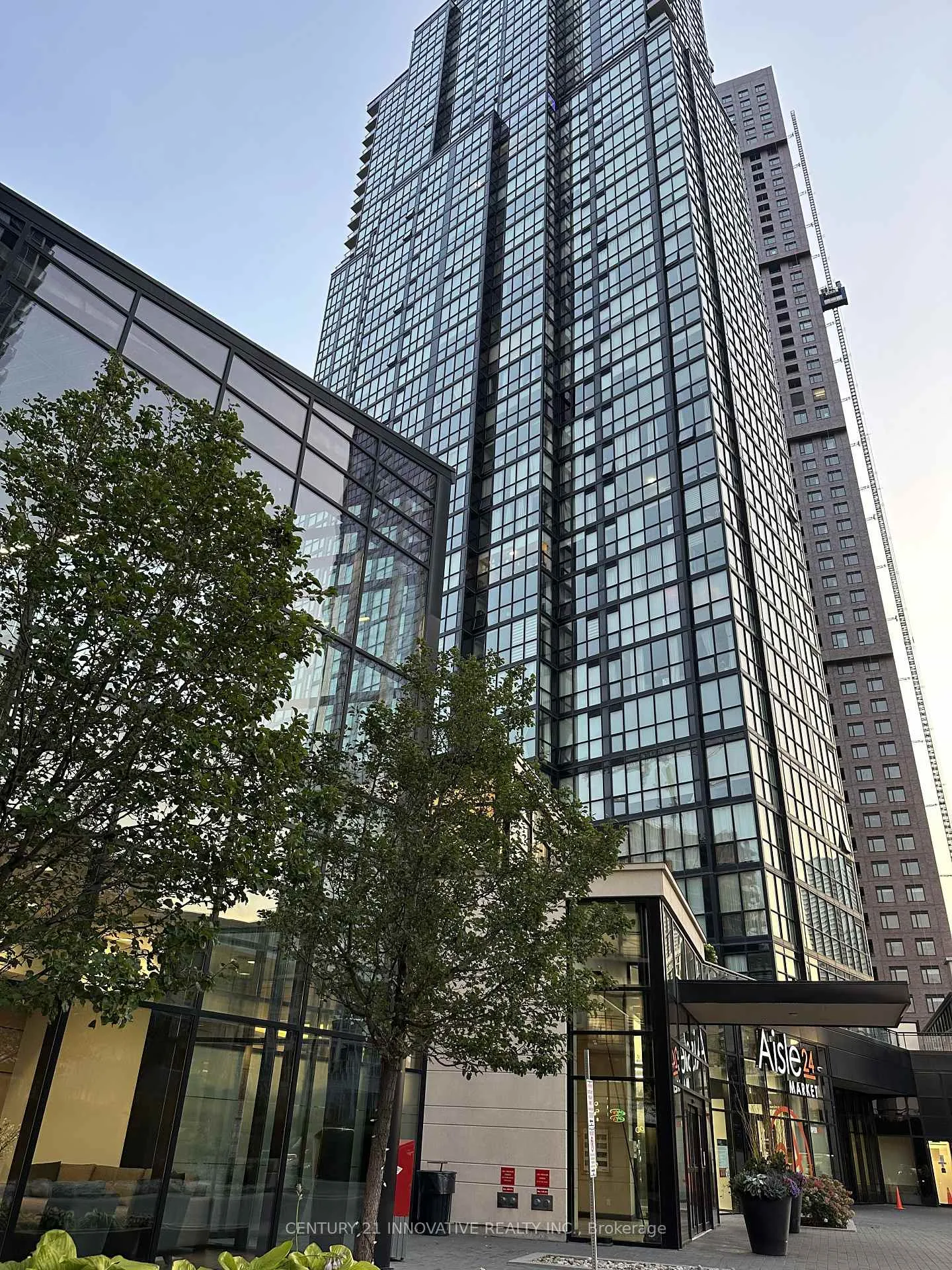 Photo 6 of Unit 419, 2910 Highway 7 Road, Vaughan, Concord — HOMEH