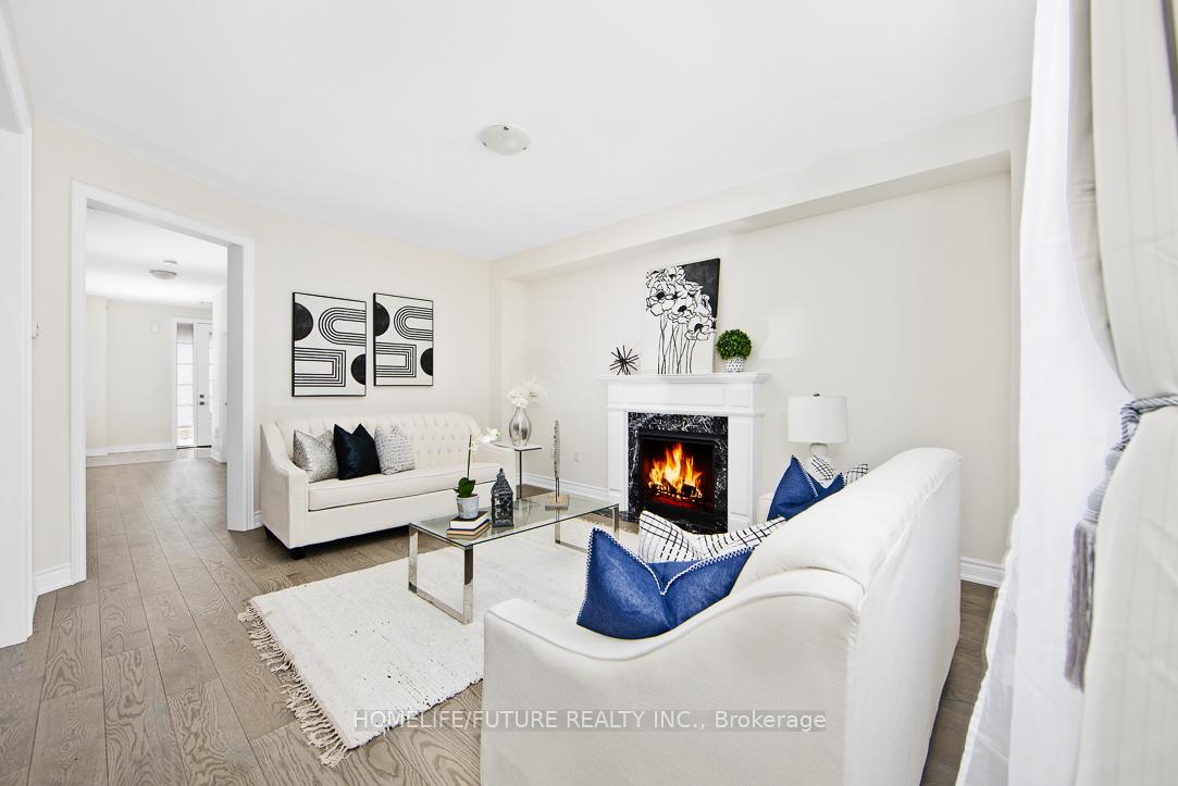 Photo 10 of 100 Grady Drive, Clarington, Newcastle — HOMEH