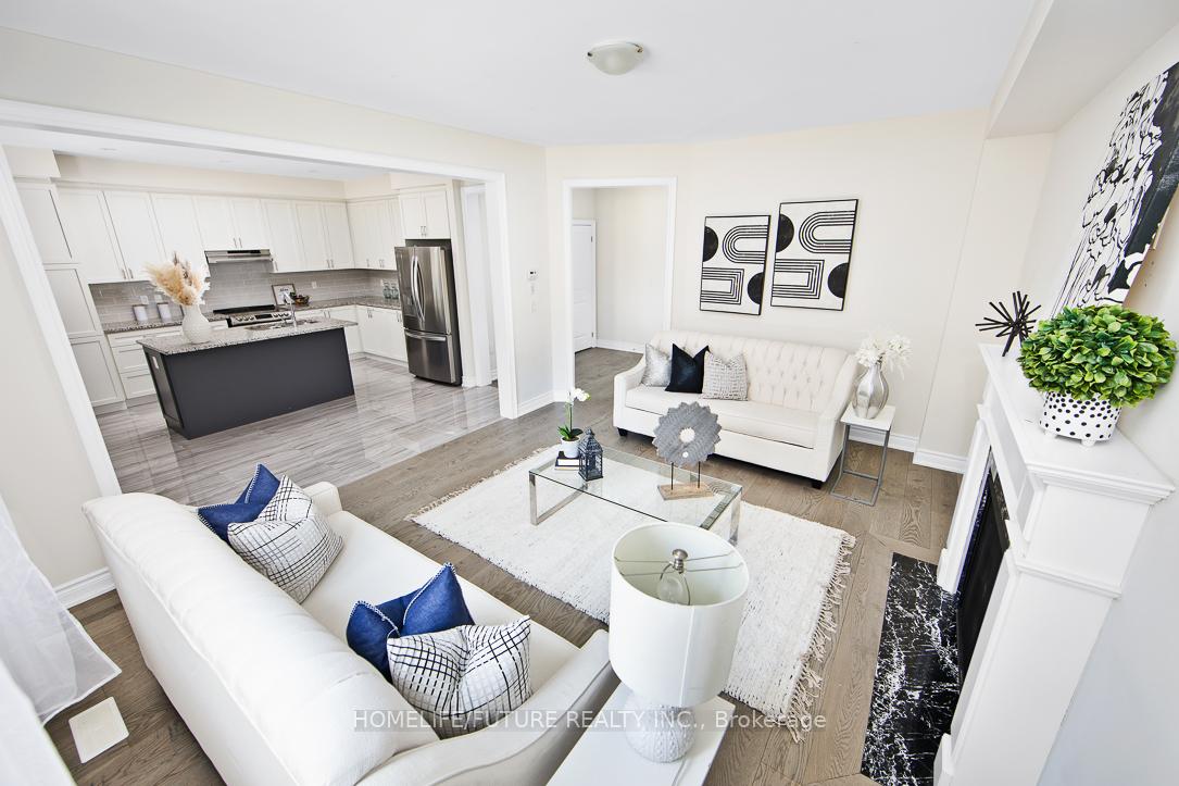 Photo 12 of 100 Grady Drive, Clarington, Newcastle — HOMEH