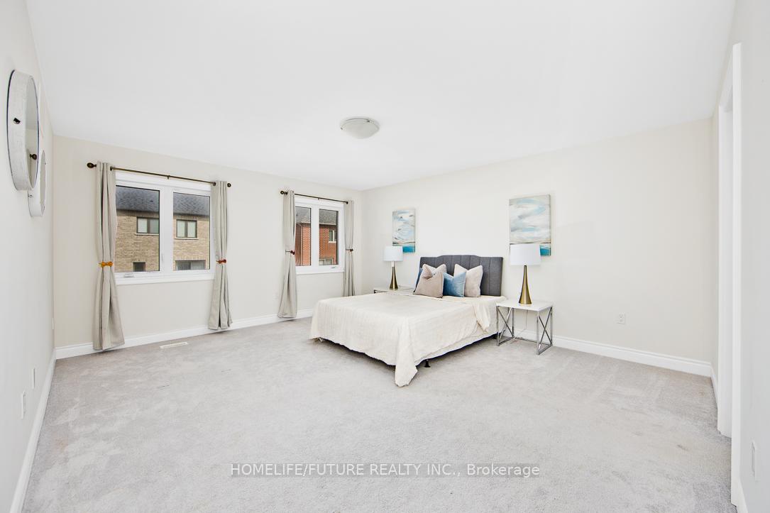Photo 20 of 100 Grady Drive, Clarington, Newcastle — HOMEH