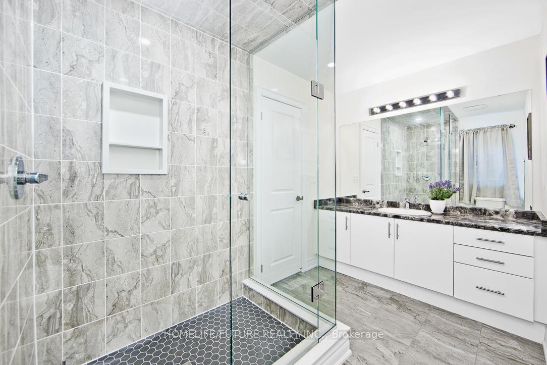 Photo 25 of 100 Grady Drive, Clarington, Newcastle — HOMEH