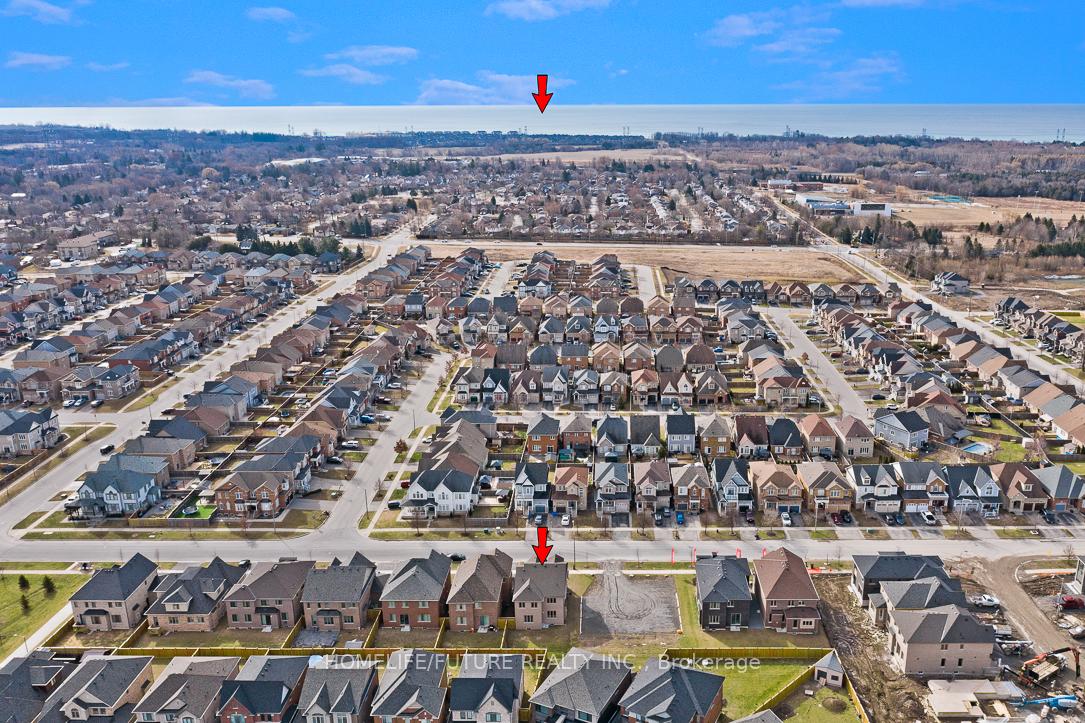 Photo 30 of 100 Grady Drive, Clarington, Newcastle — HOMEH