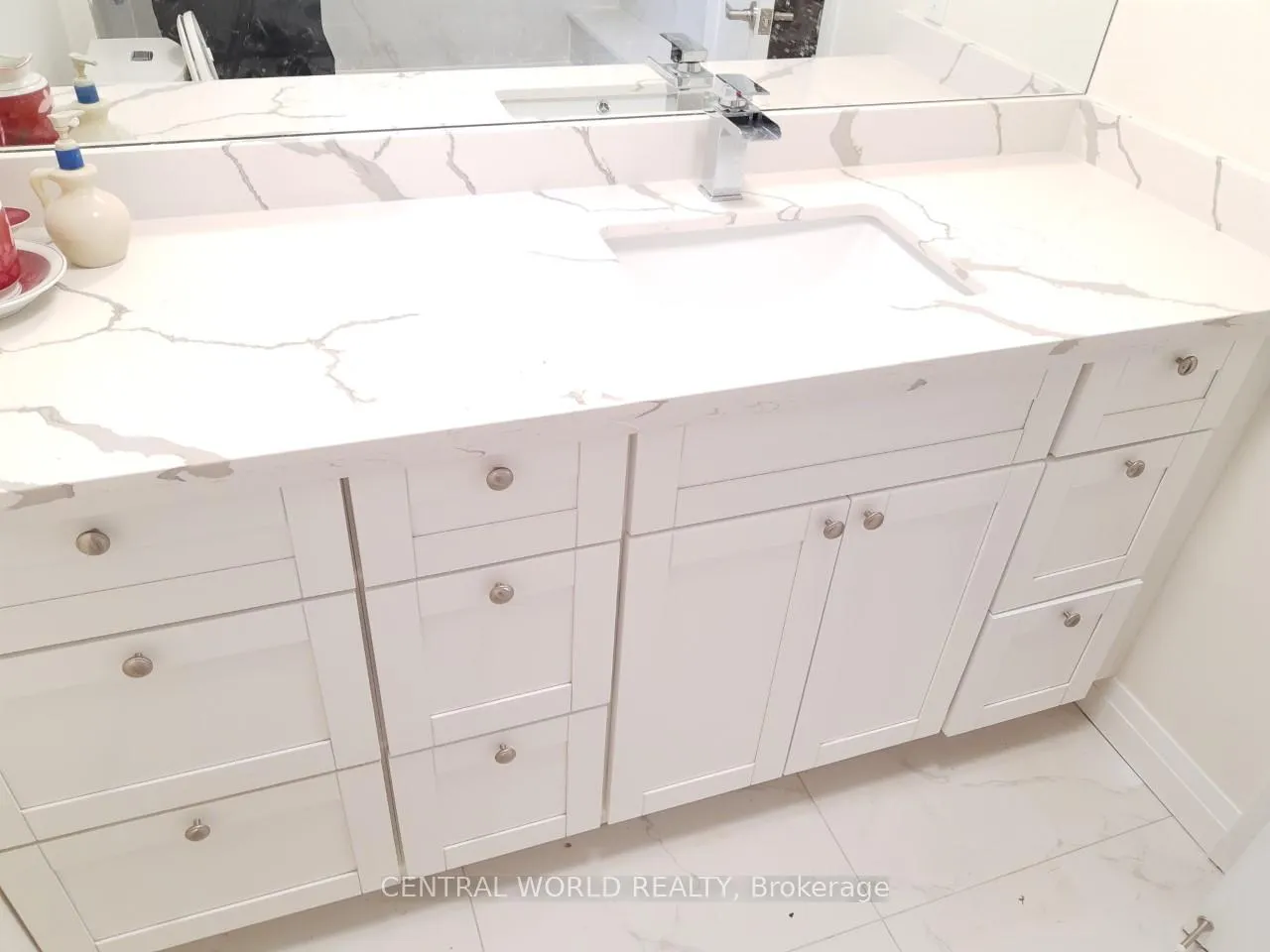 Photo 5 of Unit Basement, 158 Greyabbey Trail, Scarborough, Guildwood — HOMEH