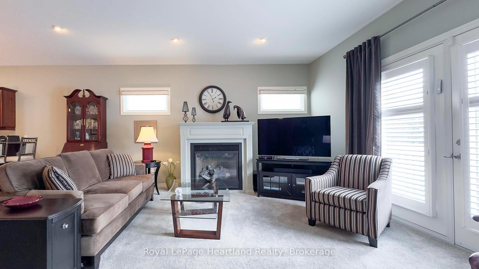 Photo 7 of 225 Bennett Street E, Goderich, Goderich (Town) — HOMEH