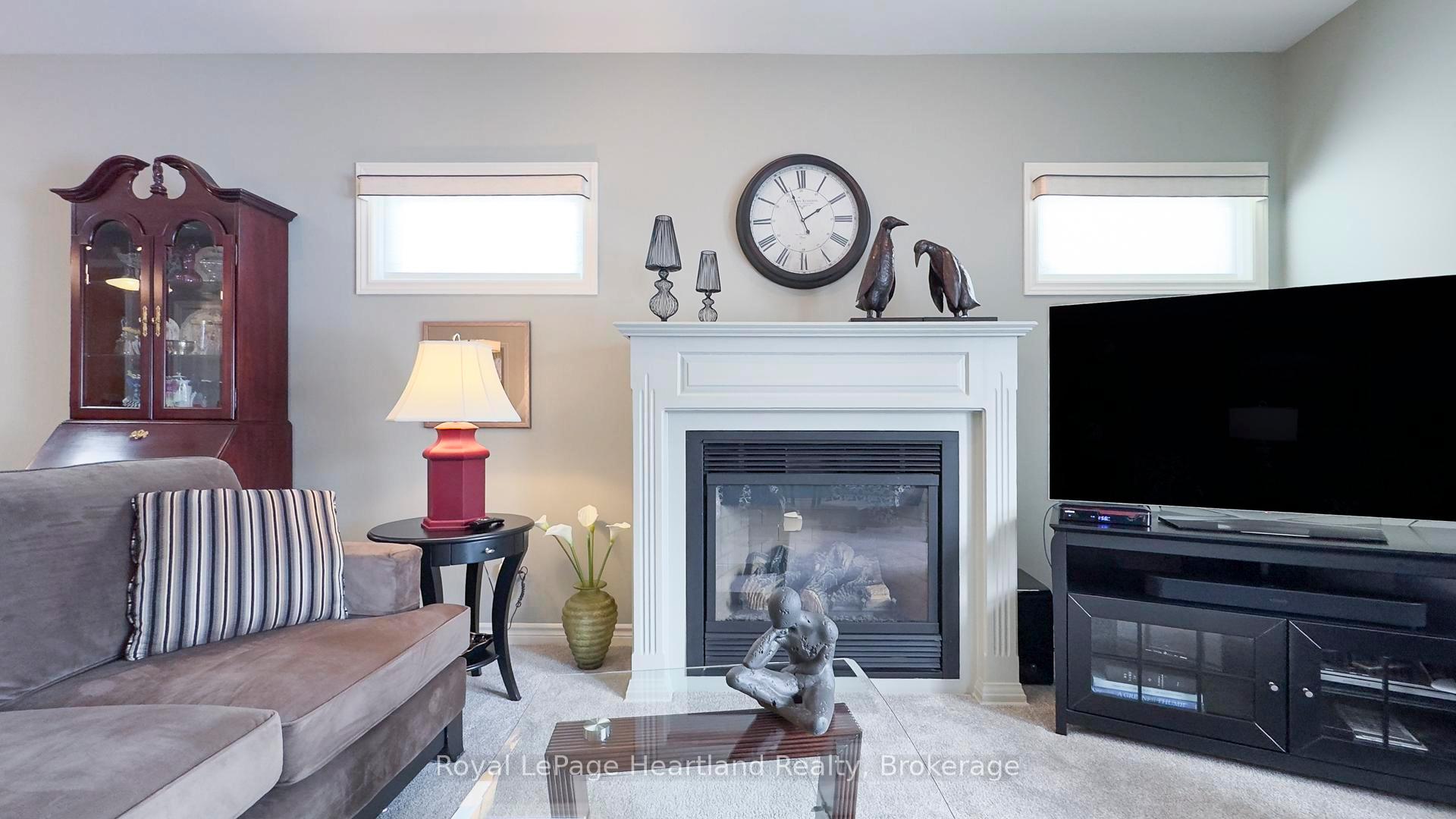 Photo 8 of 225 Bennett Street E, Goderich, Goderich (Town) — HOMEH