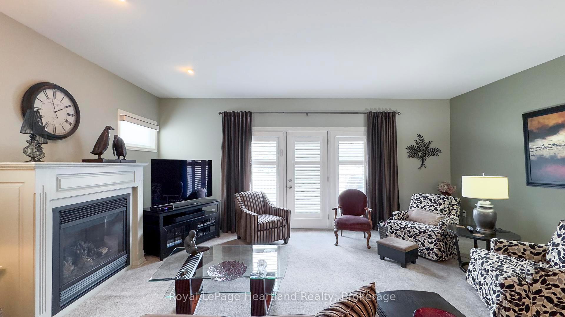Photo 14 of 225 Bennett Street E, Goderich, Goderich (Town) — HOMEH