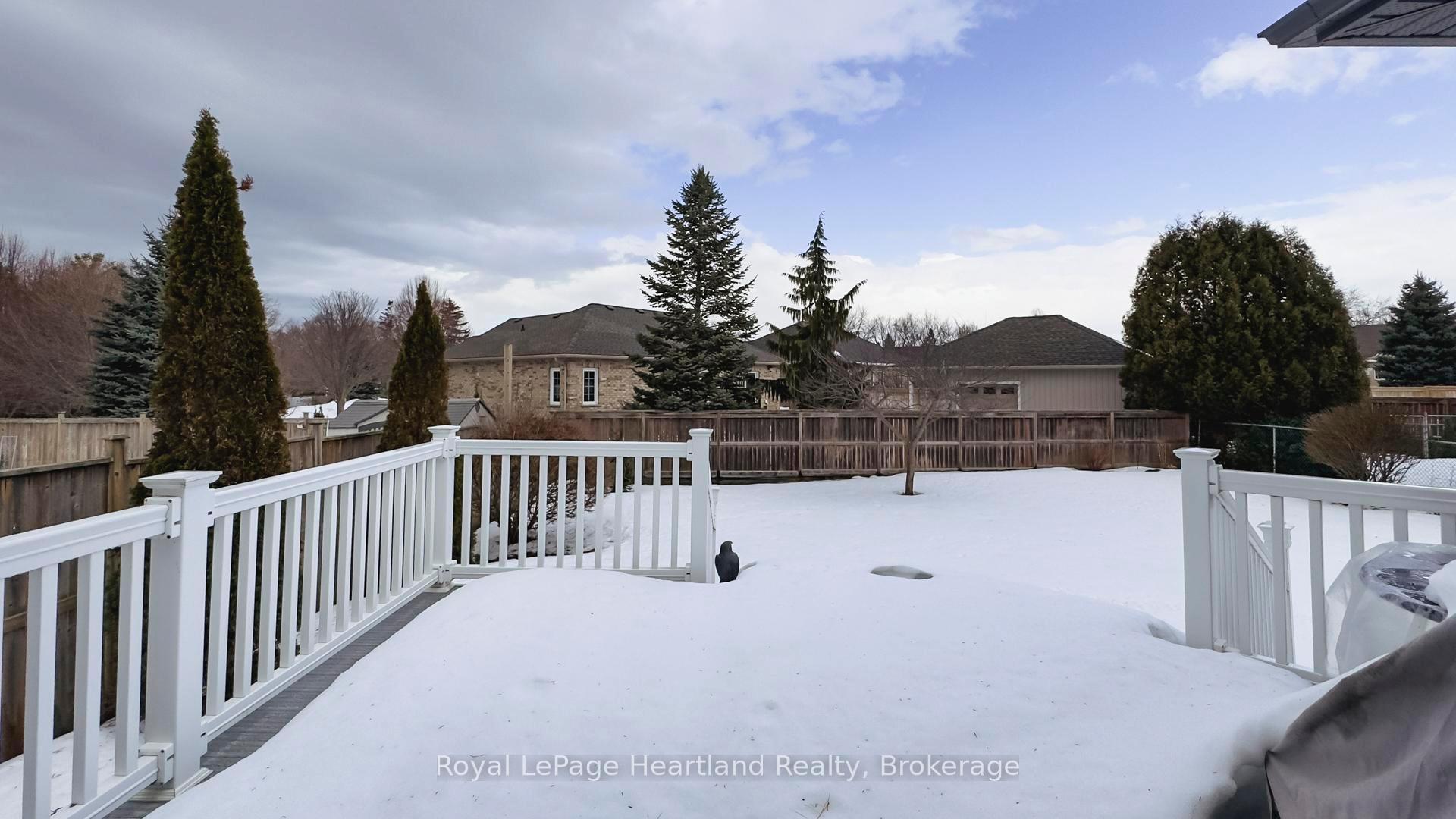 Photo 34 of 225 Bennett Street E, Goderich, Goderich (Town) — HOMEH