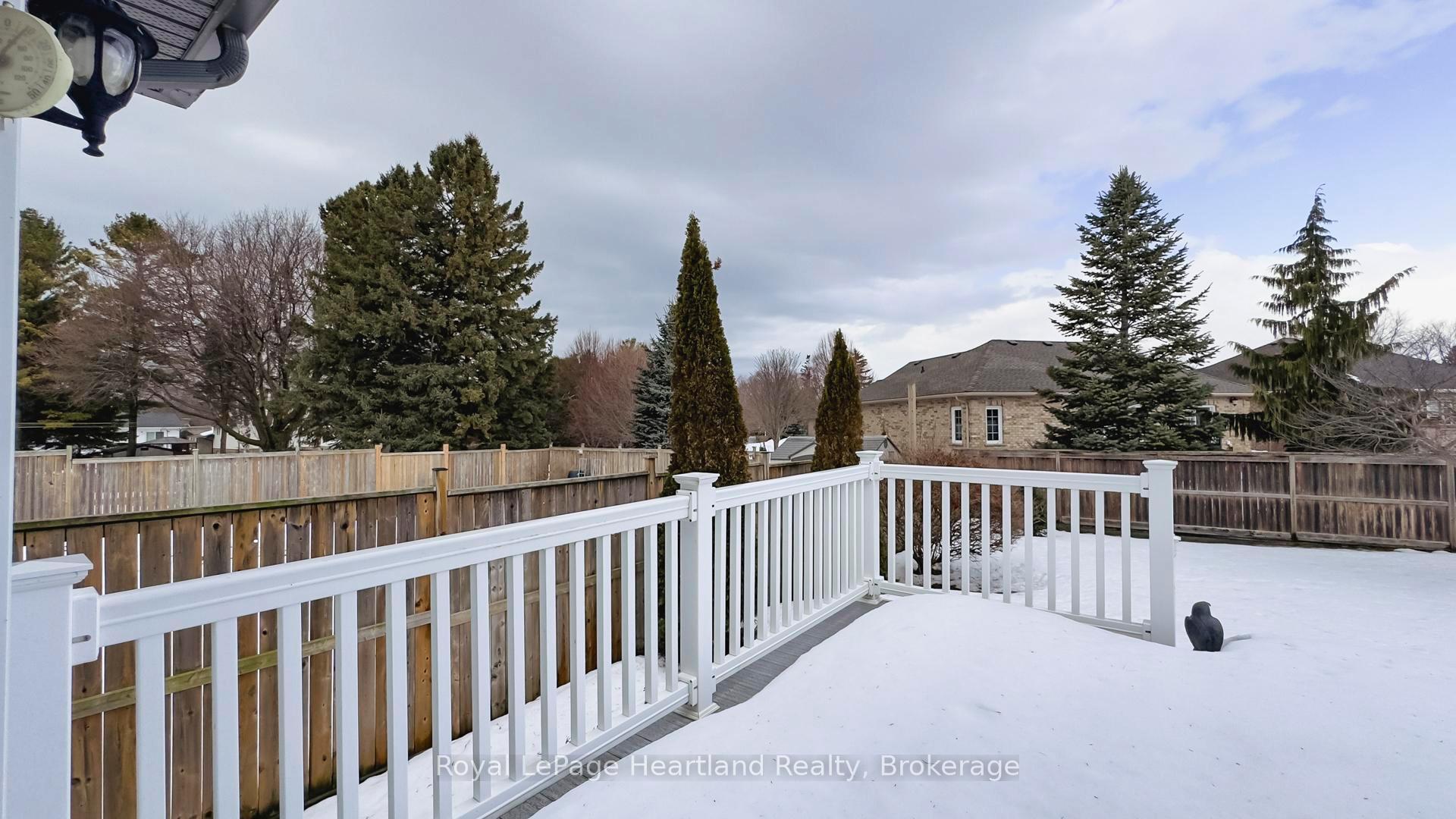 Photo 36 of 225 Bennett Street E, Goderich, Goderich (Town) — HOMEH
