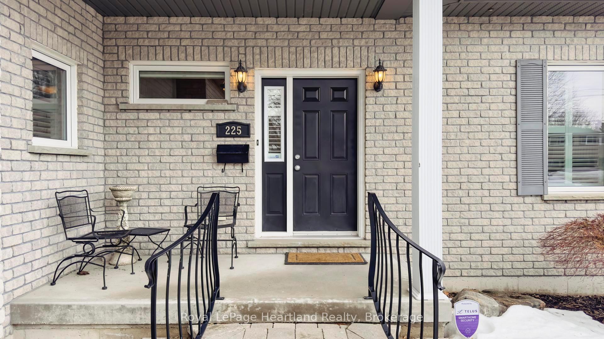 Photo 37 of 225 Bennett Street E, Goderich, Goderich (Town) — HOMEH