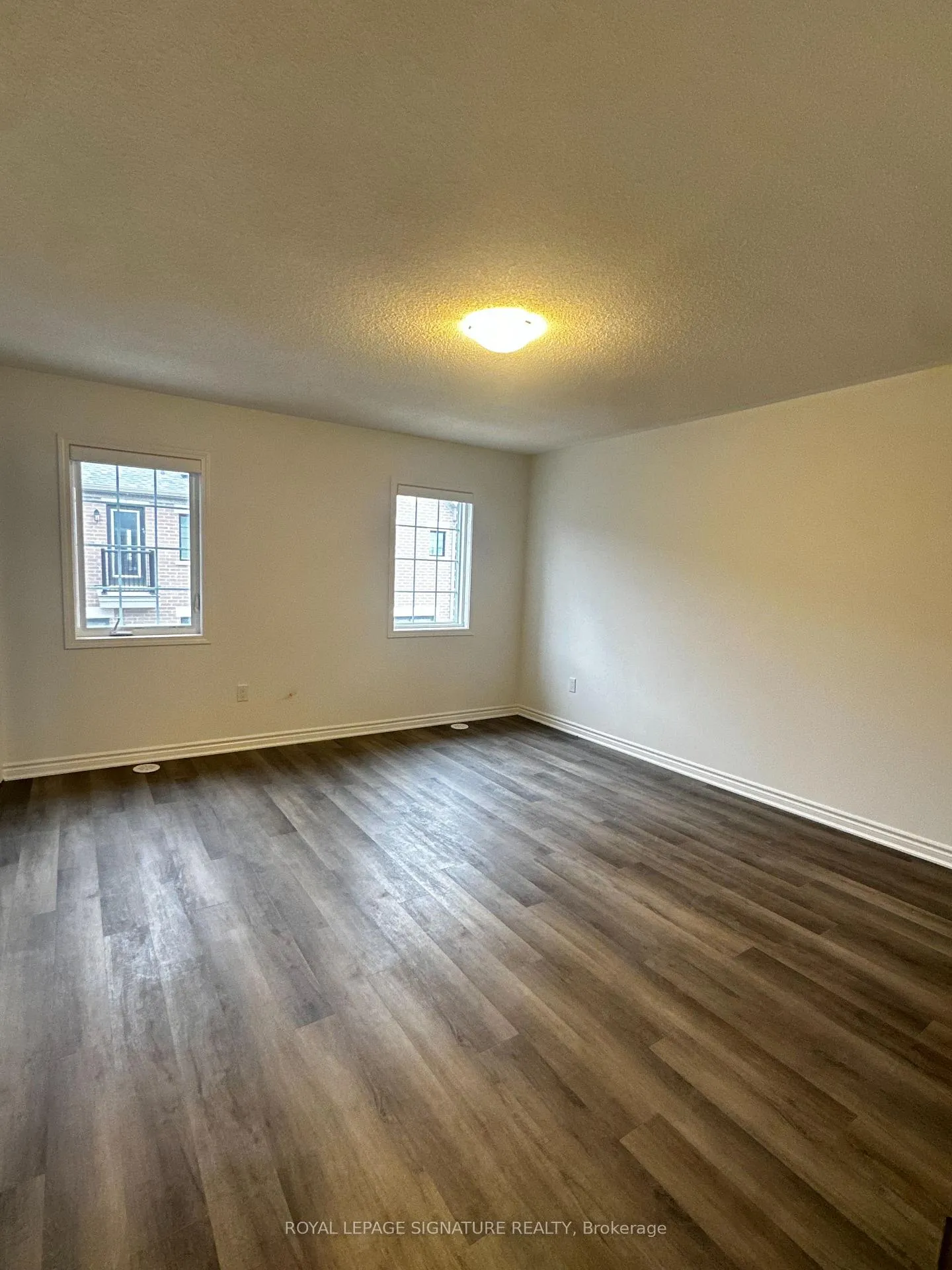 Photo 3 of Unit 14, 1259 Lily Crescent, Milton, Walker — HOMEH