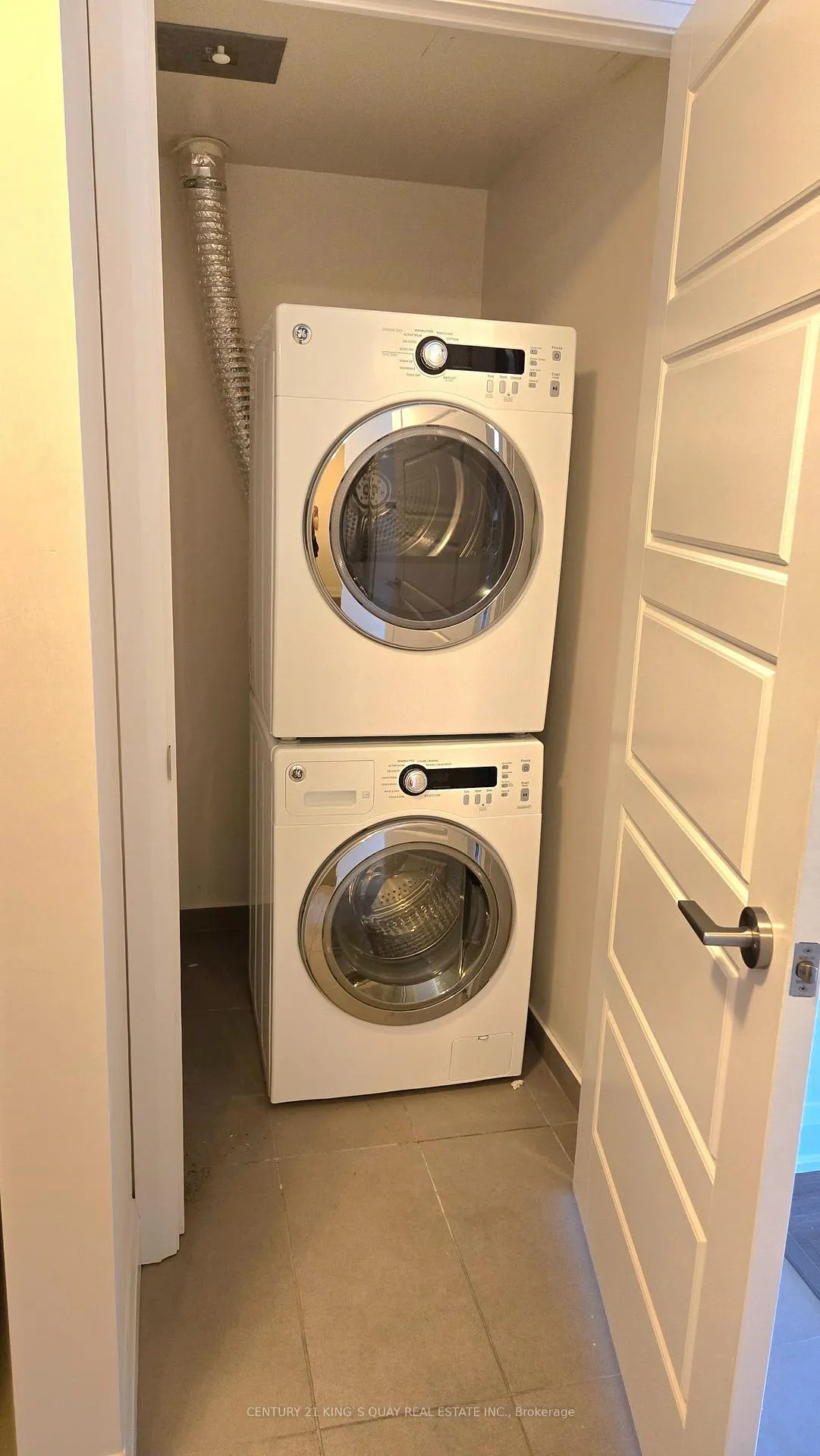 Photo 12 of Unit 1208, 1 Uptown Drive, Markham, Unionville — HOMEH